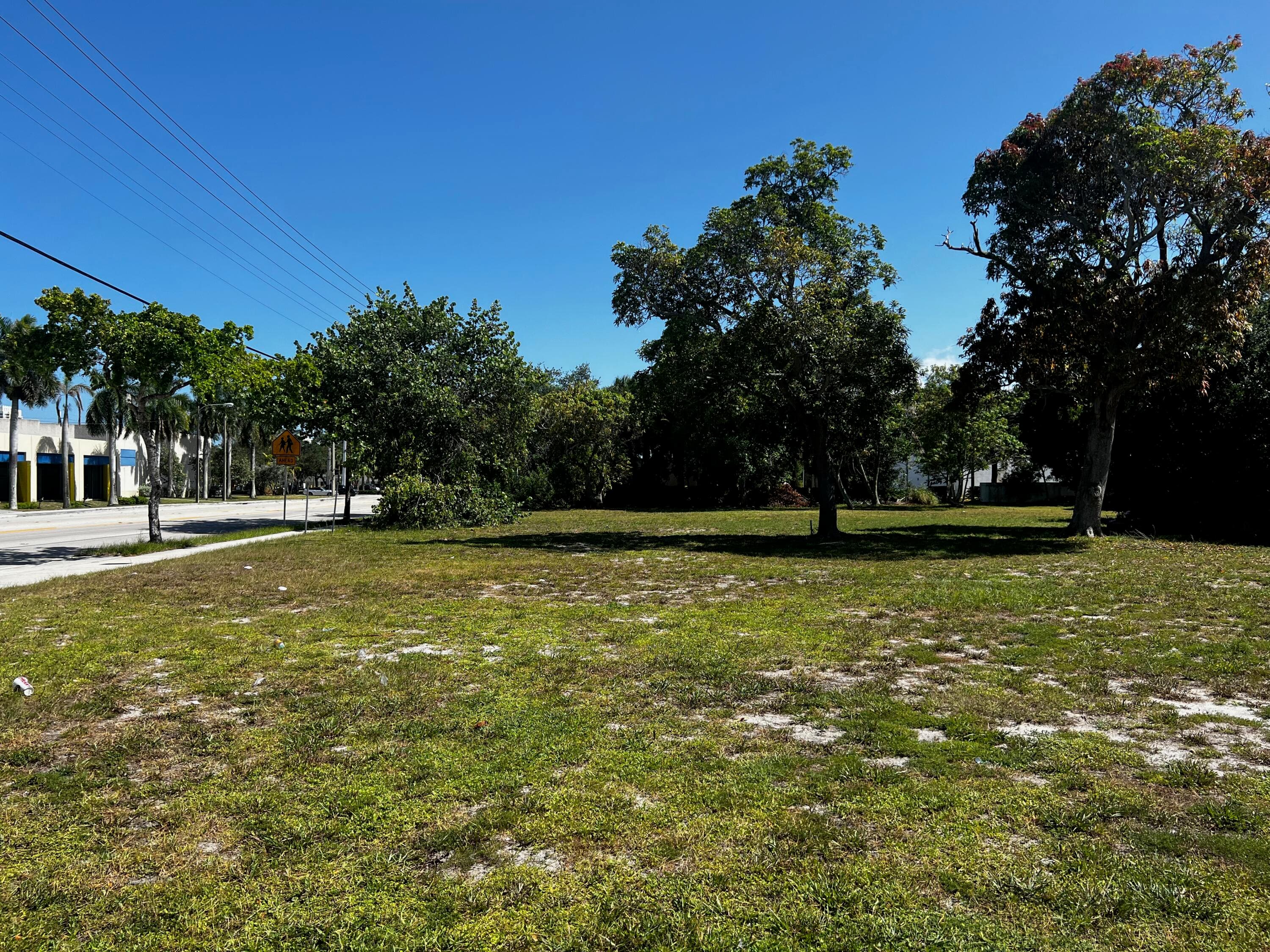 435 NW 7th Avenue, Fort Lauderdale, FL 9