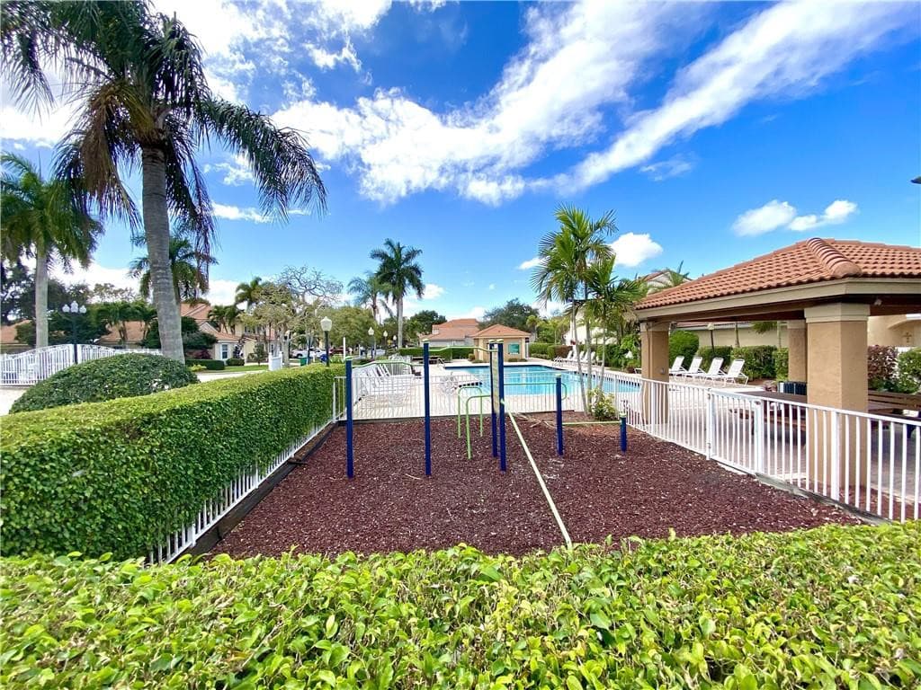 11135 NW 46th Drive, Coral Springs, FL 33076 16