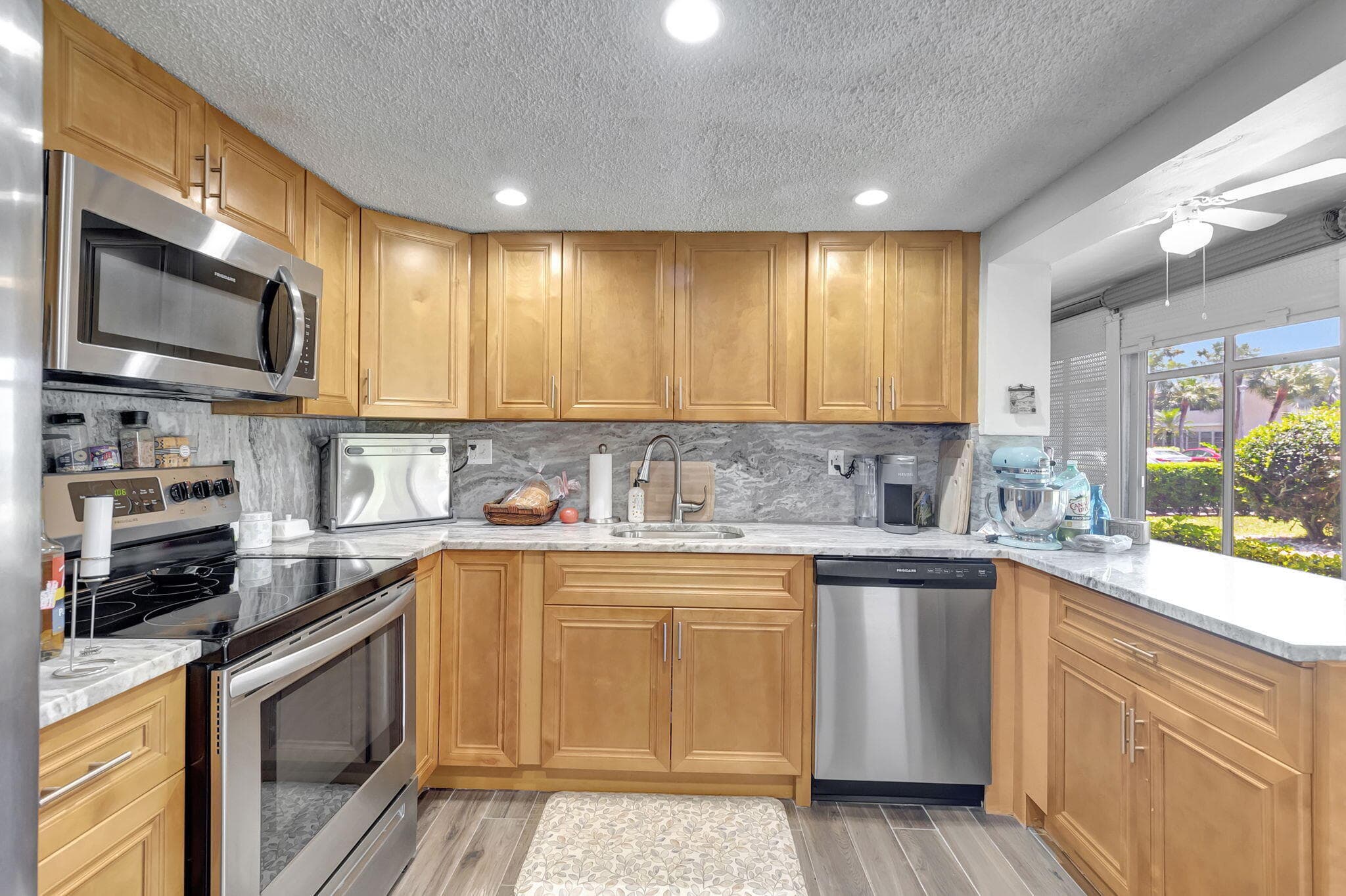 66 Capri B, Delray Beach, FL 33484 7