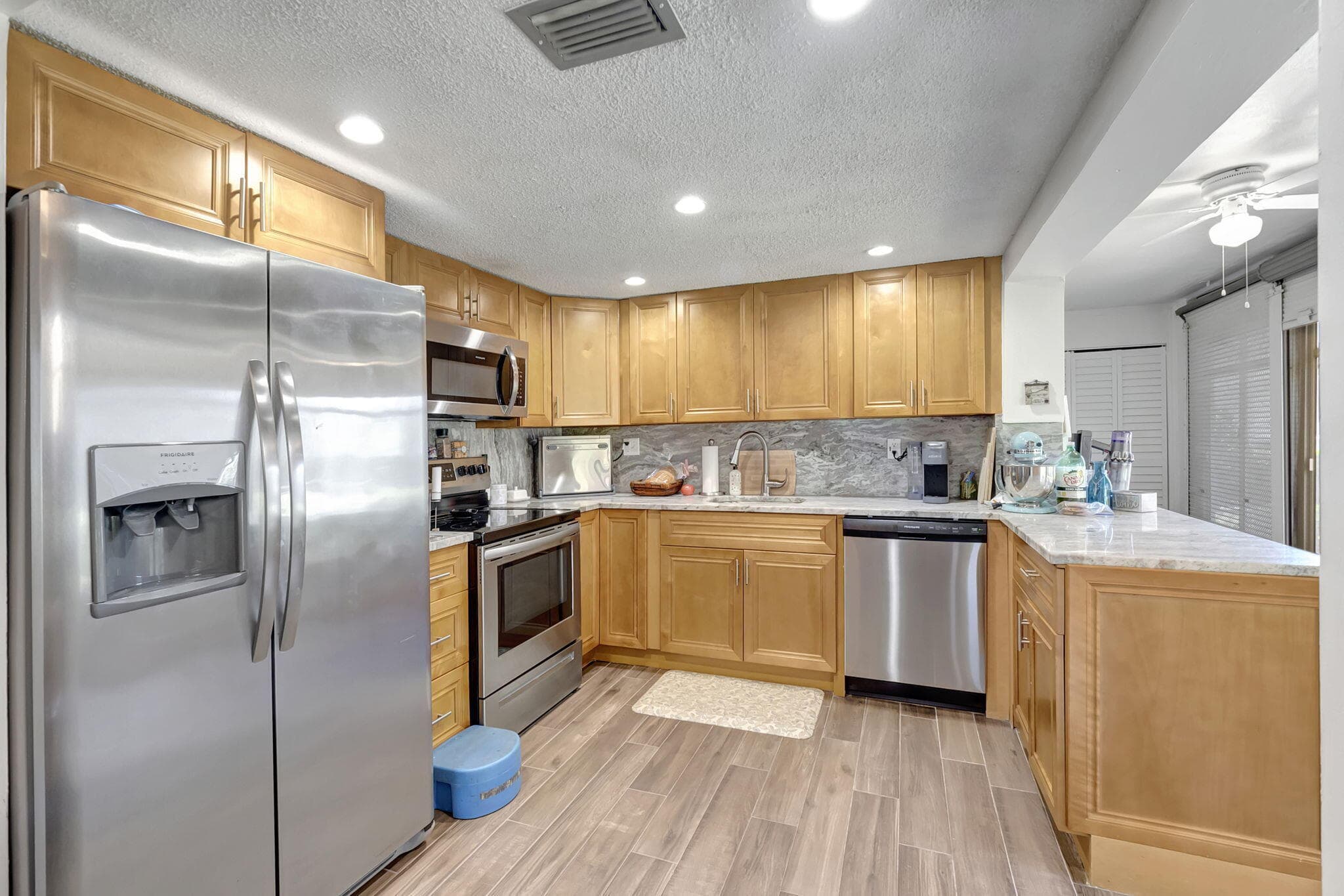 66 Capri B, Delray Beach, FL 33484 9