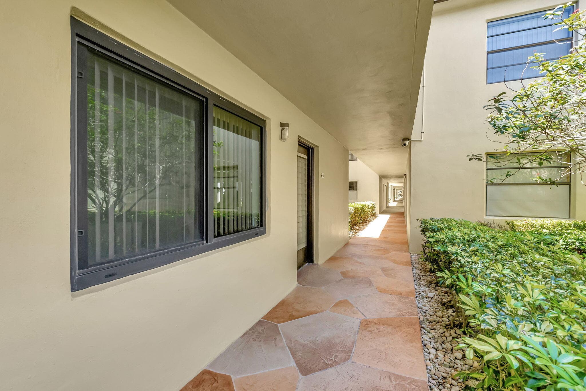 66 Capri B, Delray Beach, FL 33484 23