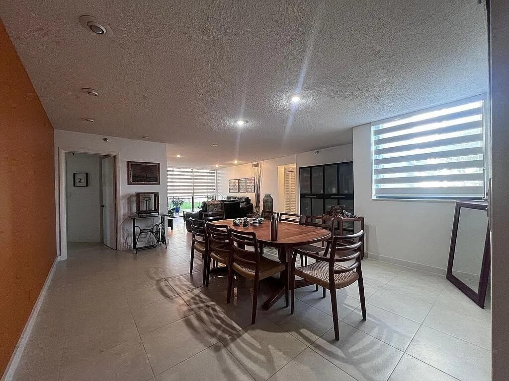 6463 La Costa Drive 105, Boca Raton, FL 33433 8