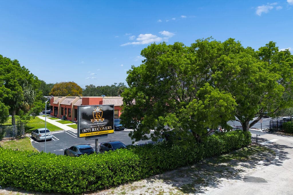 1590 S Congress Avenue, West Palm Beach, FL 42