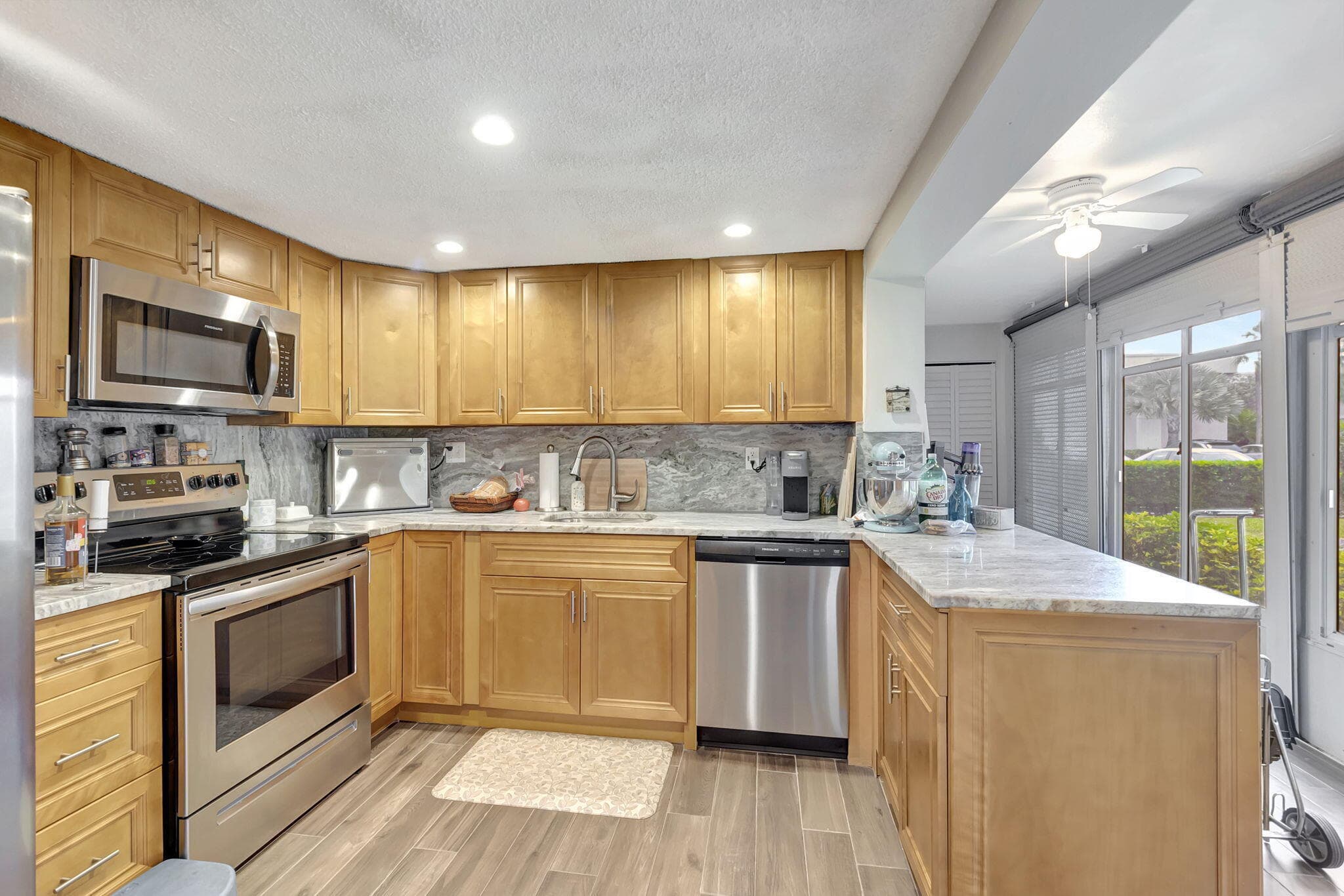 66 Capri B, Delray Beach, FL 33484 8