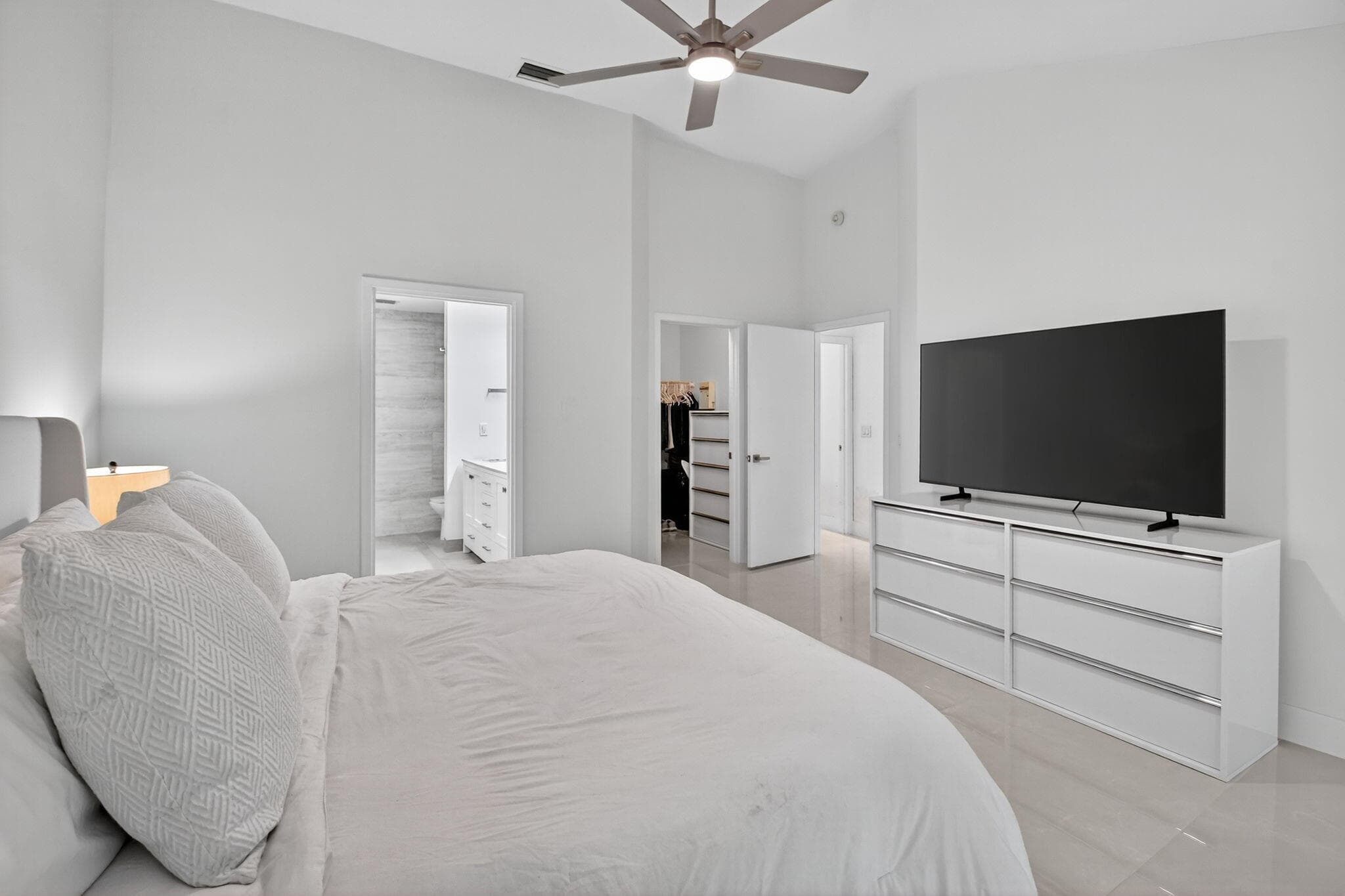 2218 NW 52nd Street, Boca Raton, FL 33496 16