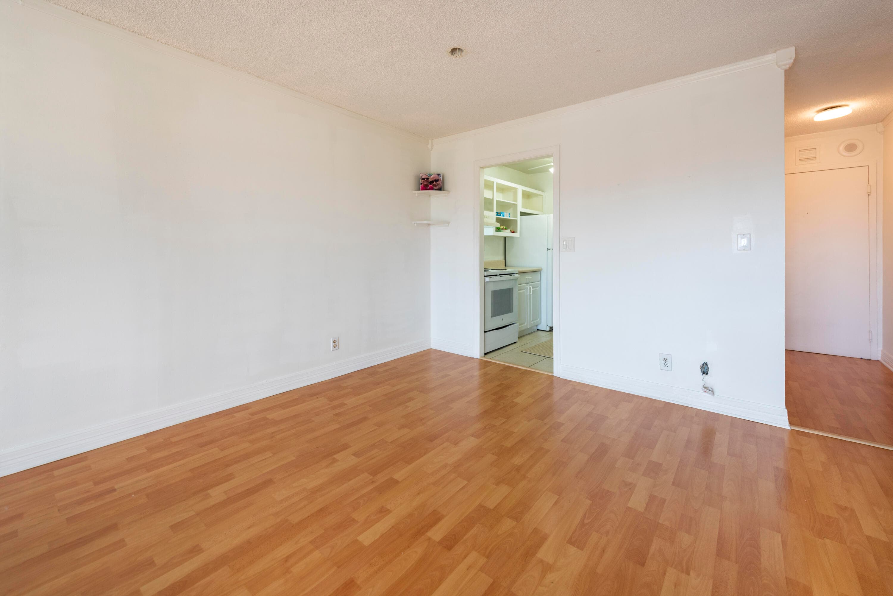 900 NE 18th Avenue 409, Fort Lauderdale, FL 33304 4
