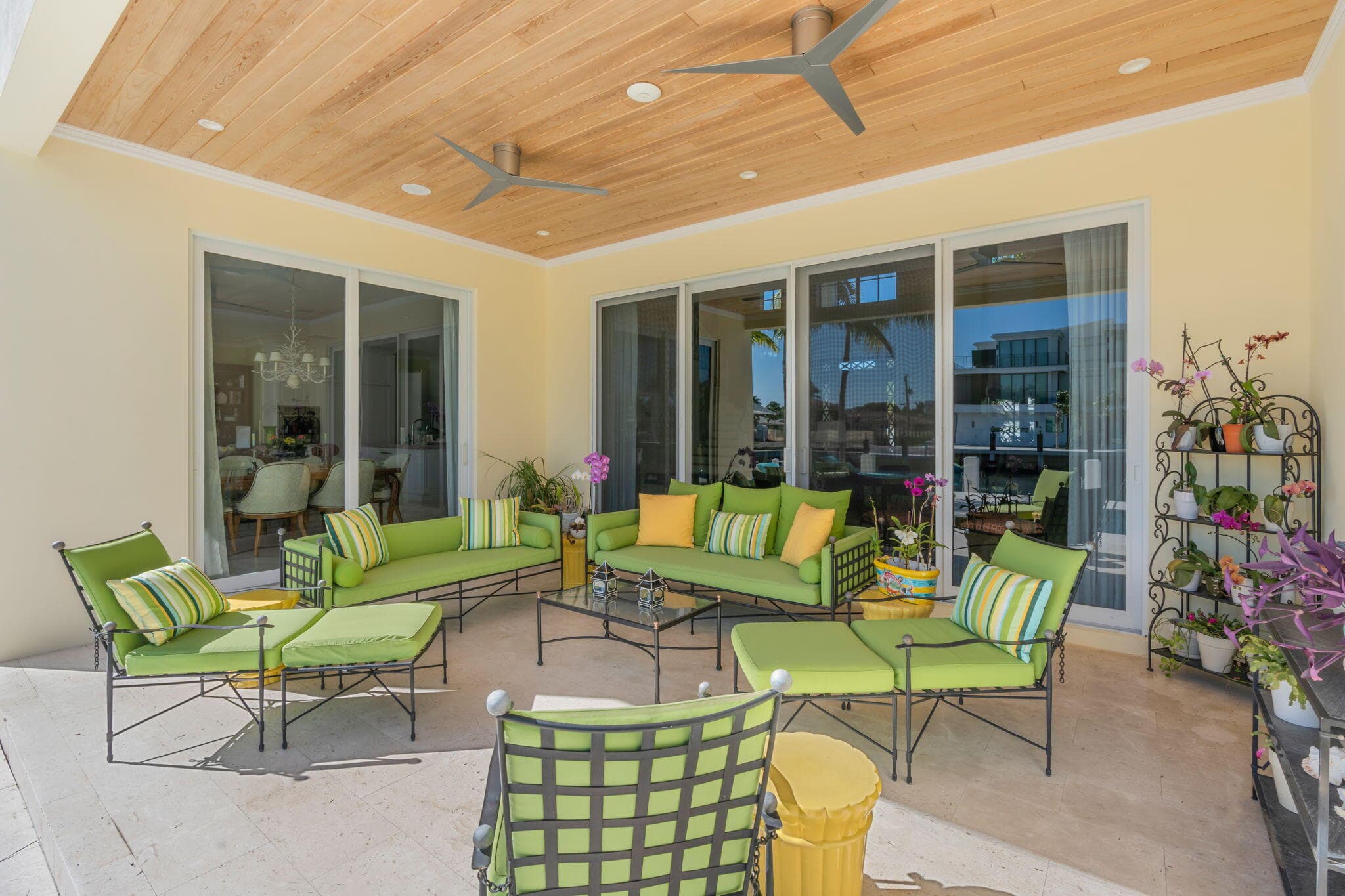 2870 NE 24th Place, Fort Lauderdale, FL 33305 55