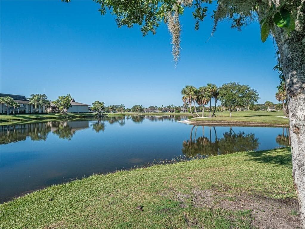 32 Plantation Drive 103, Vero Beach, FL 32966 10