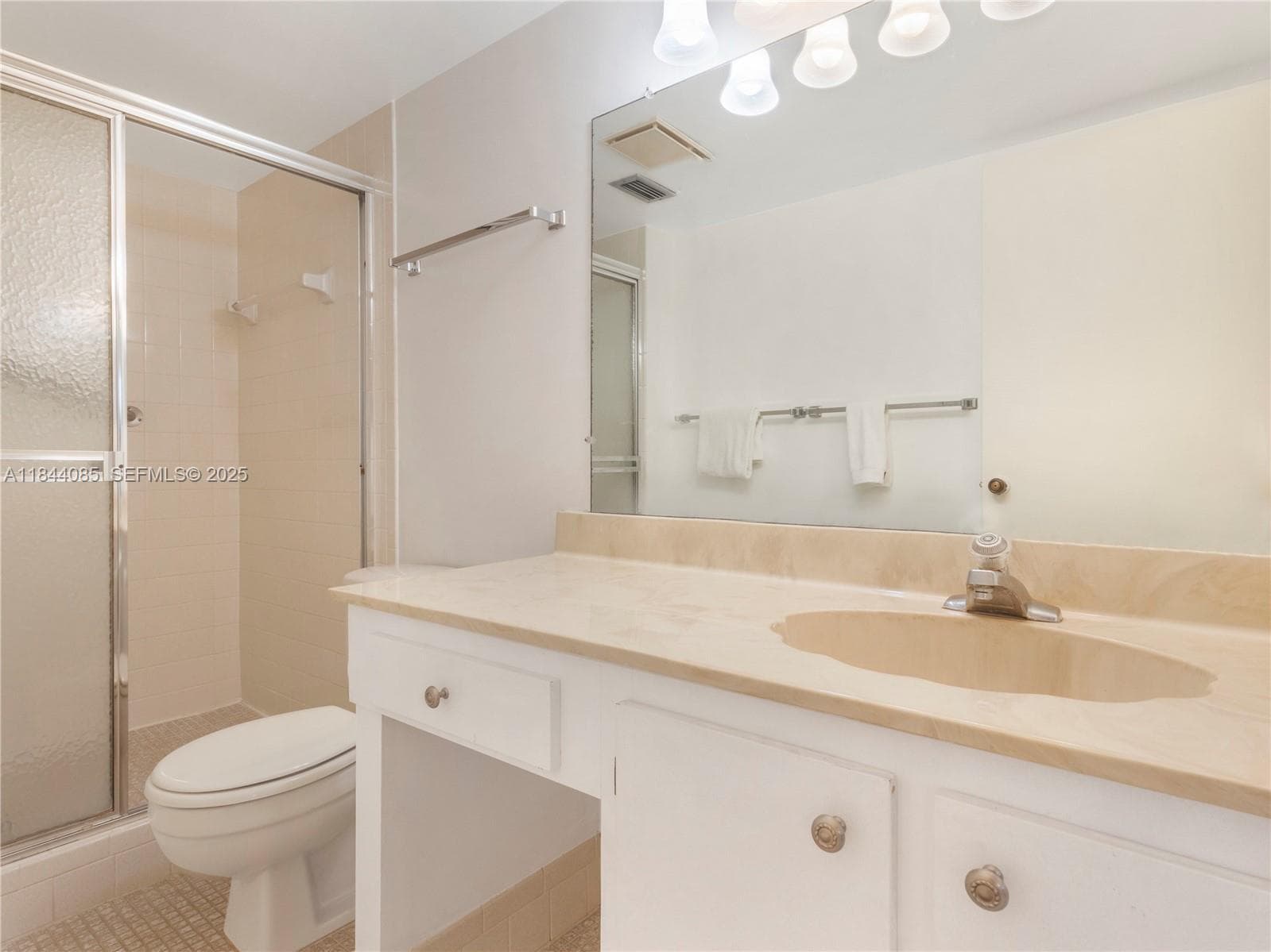 14360 Strathmore Lane 203, Delray Beach, FL 33446 16