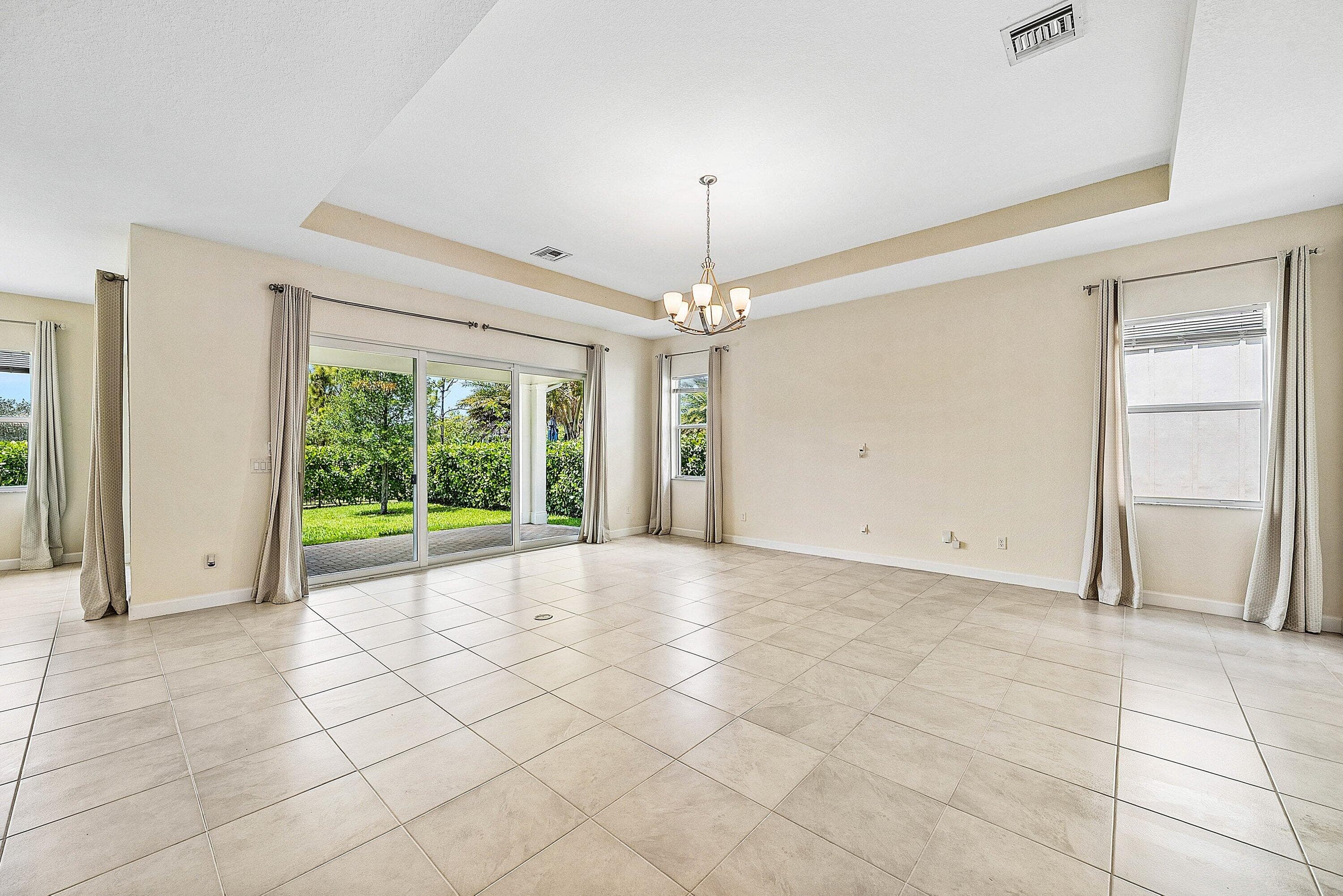 1031 Ember Ridge Run, Loxahatchee, FL 33470 5