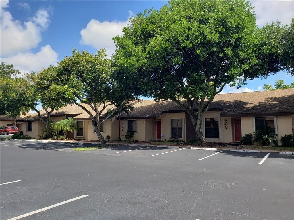3076 S Oakland Forest Drive 503, Oakland Park, FL 33309 13