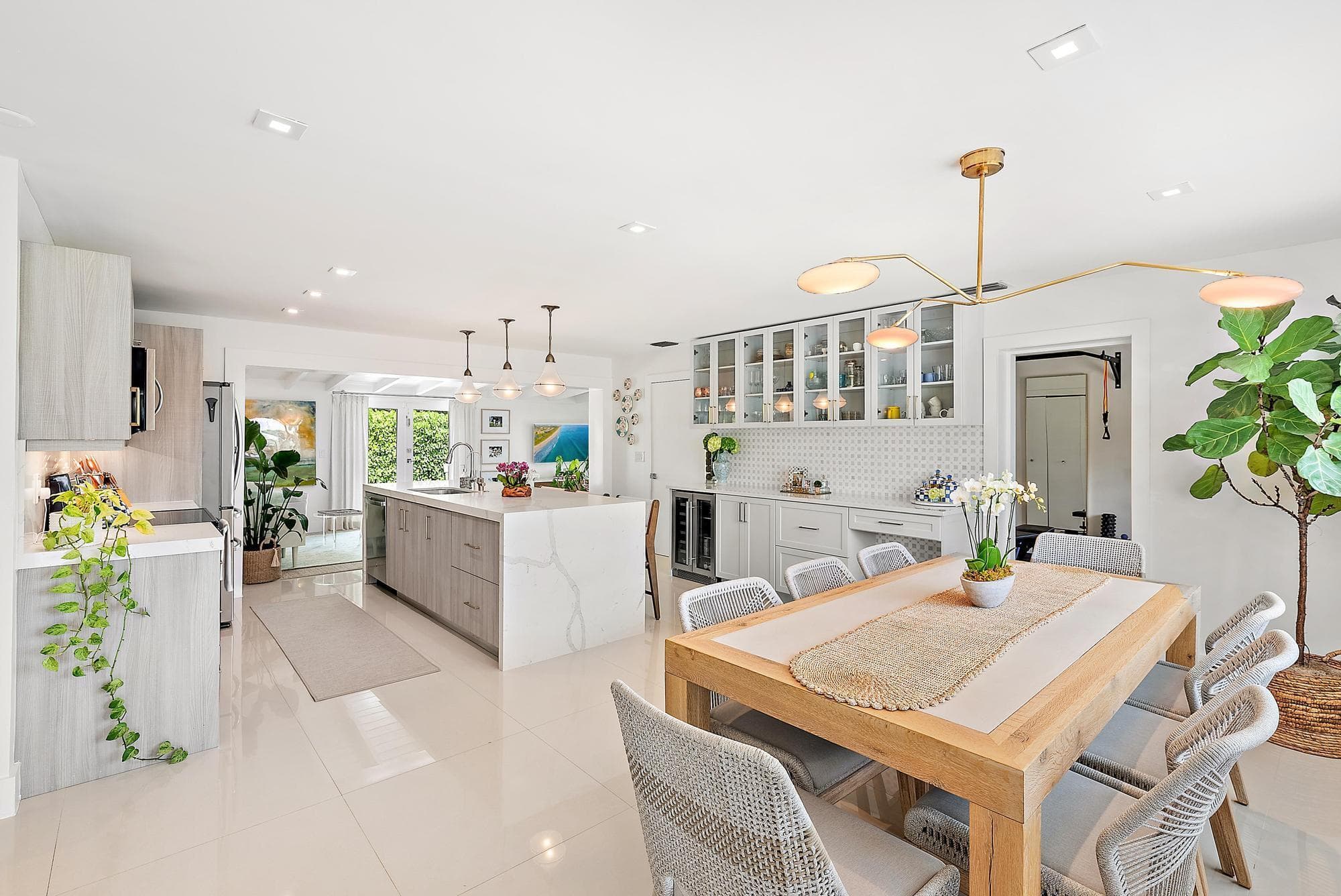 8001 Arlington Place, West Palm Beach, FL 33405 5