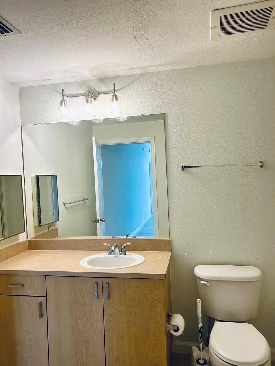 533 NE 3rd Avenue 204, Fort Lauderdale, FL 33301 22