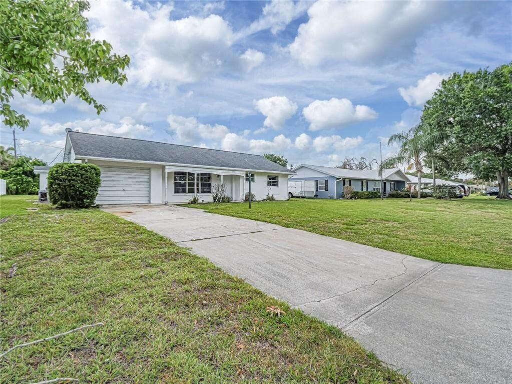 136 16th Avenue, Vero Beach, FL 32962