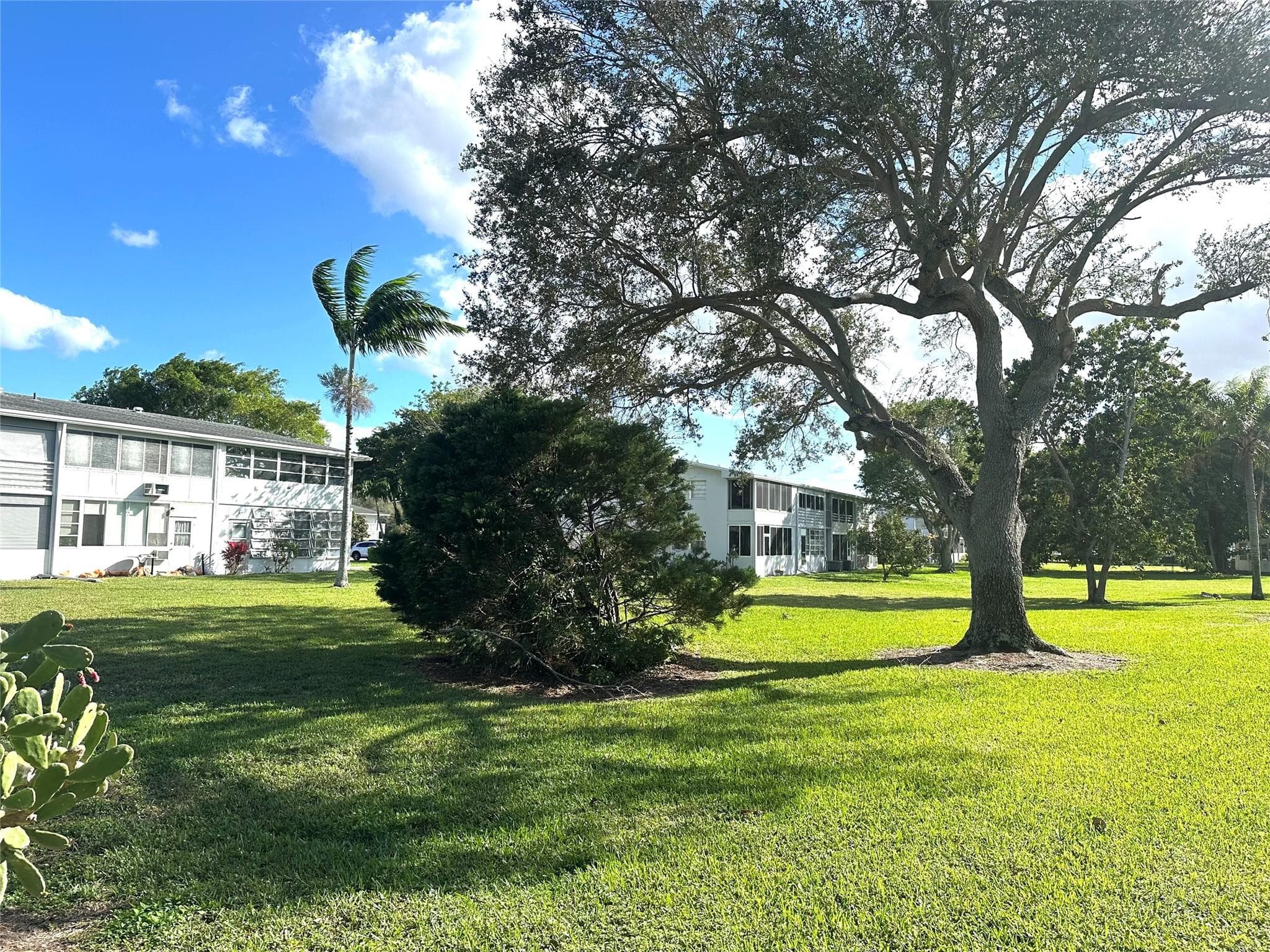 131 Oakridge J 131, Deerfield Beach, FL 33442 22