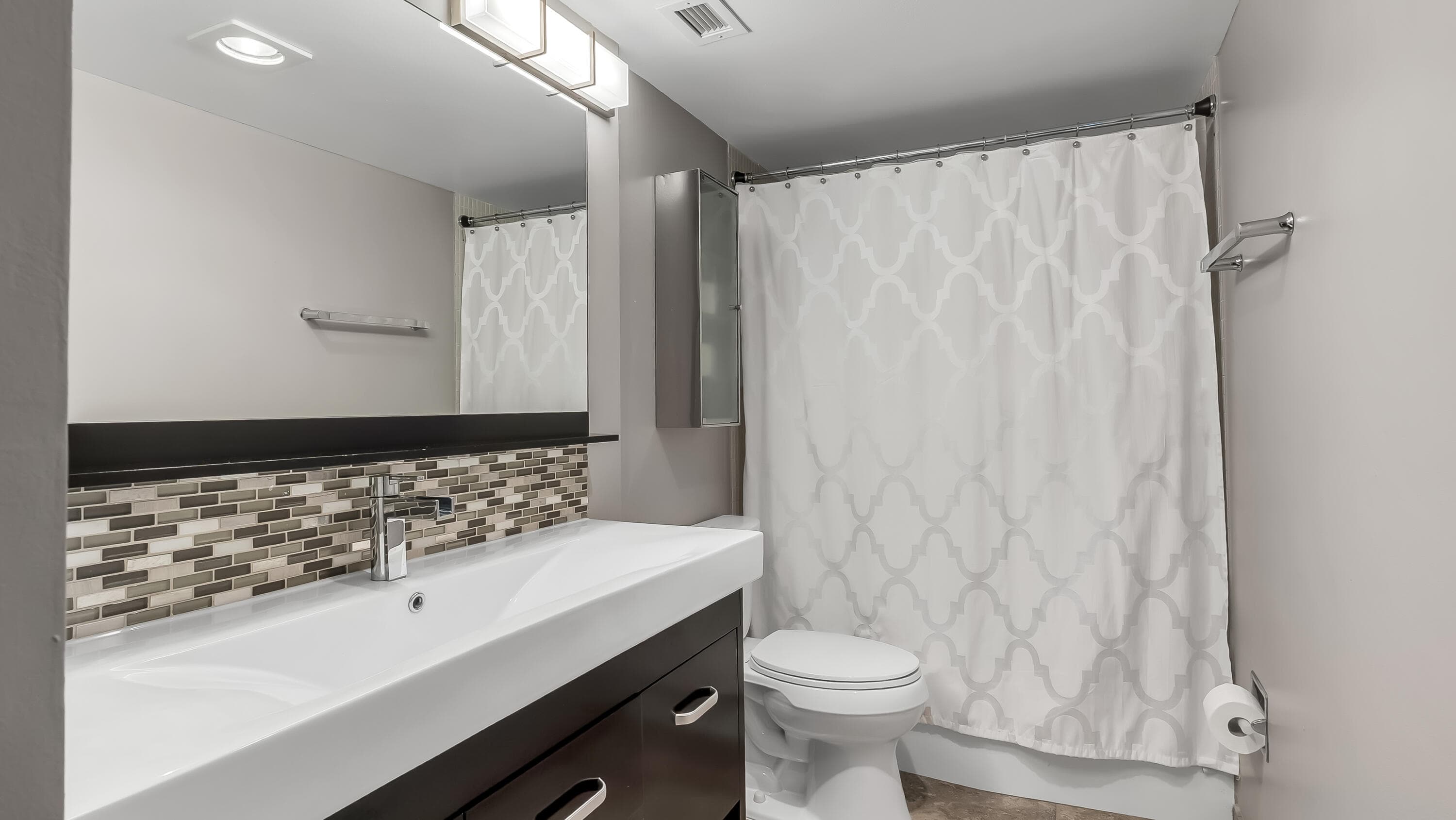 2200 NE 33rd Avenue 10k, Fort Lauderdale, FL 33305 18