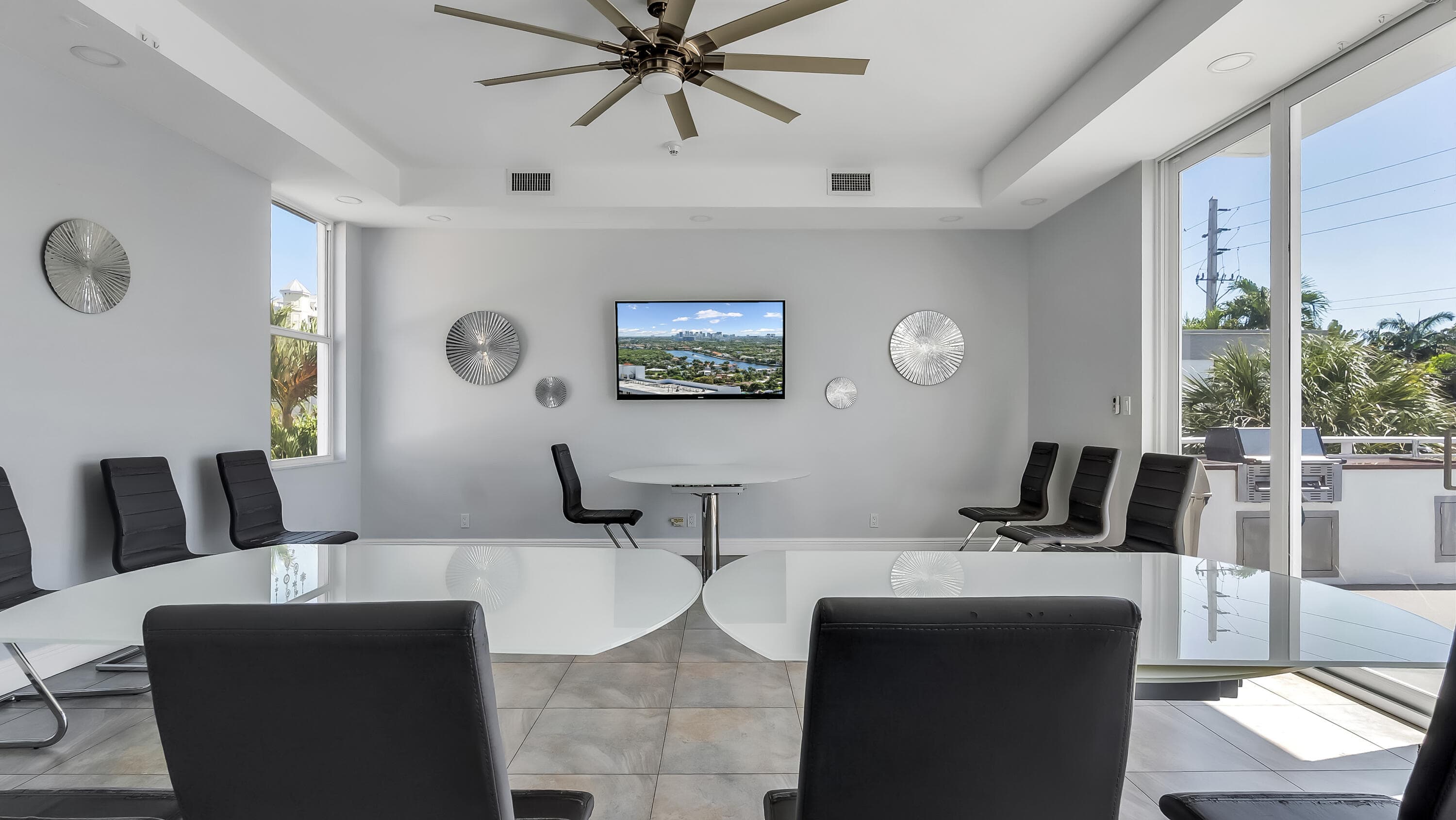 2200 NE 33rd Avenue 10k, Fort Lauderdale, FL 33305 32