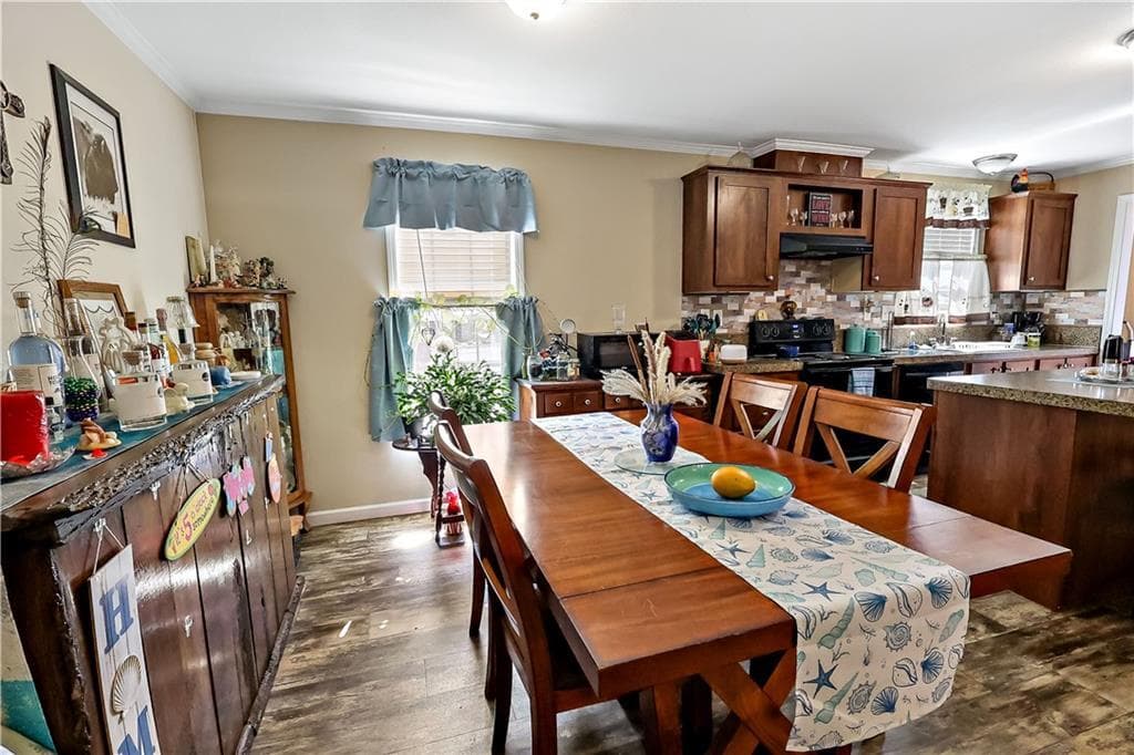 324 Valencia Street, Sebastian, FL 32958 9