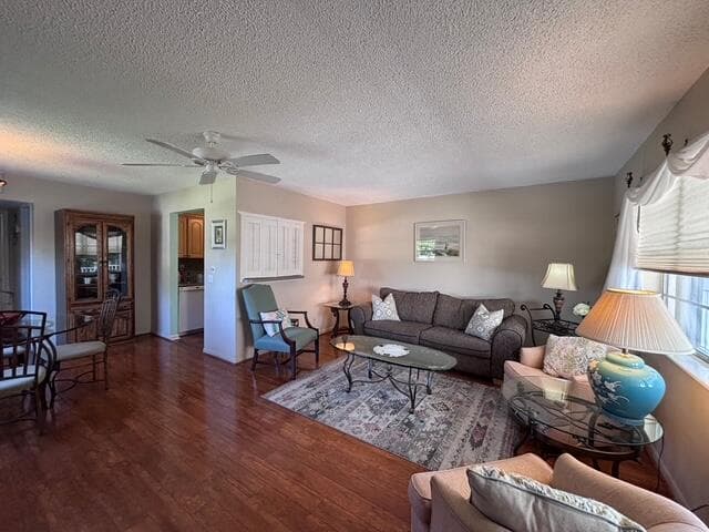 340 W Horizons 205, Boynton Beach, FL 33435 9