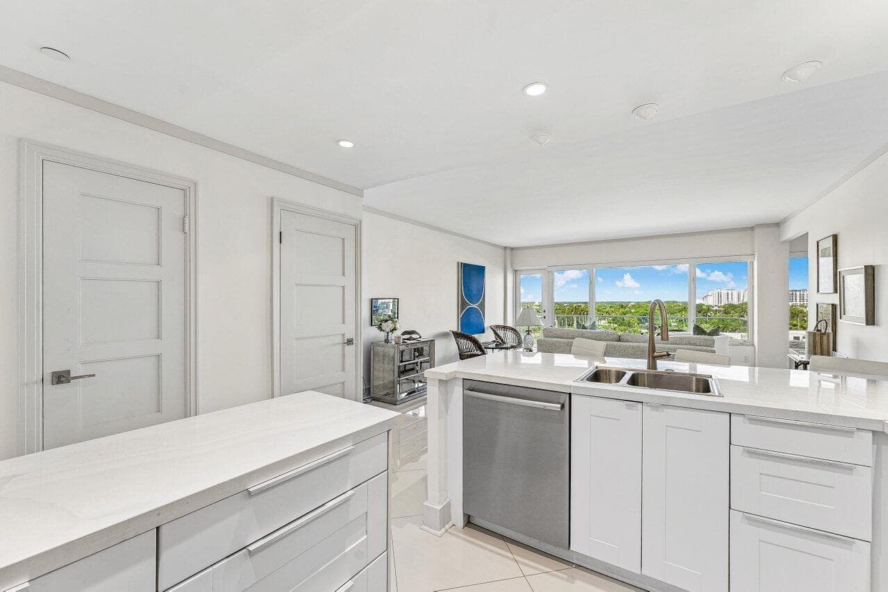 701 E Camino Real Apt 9g, Boca Raton, FL 33432 7