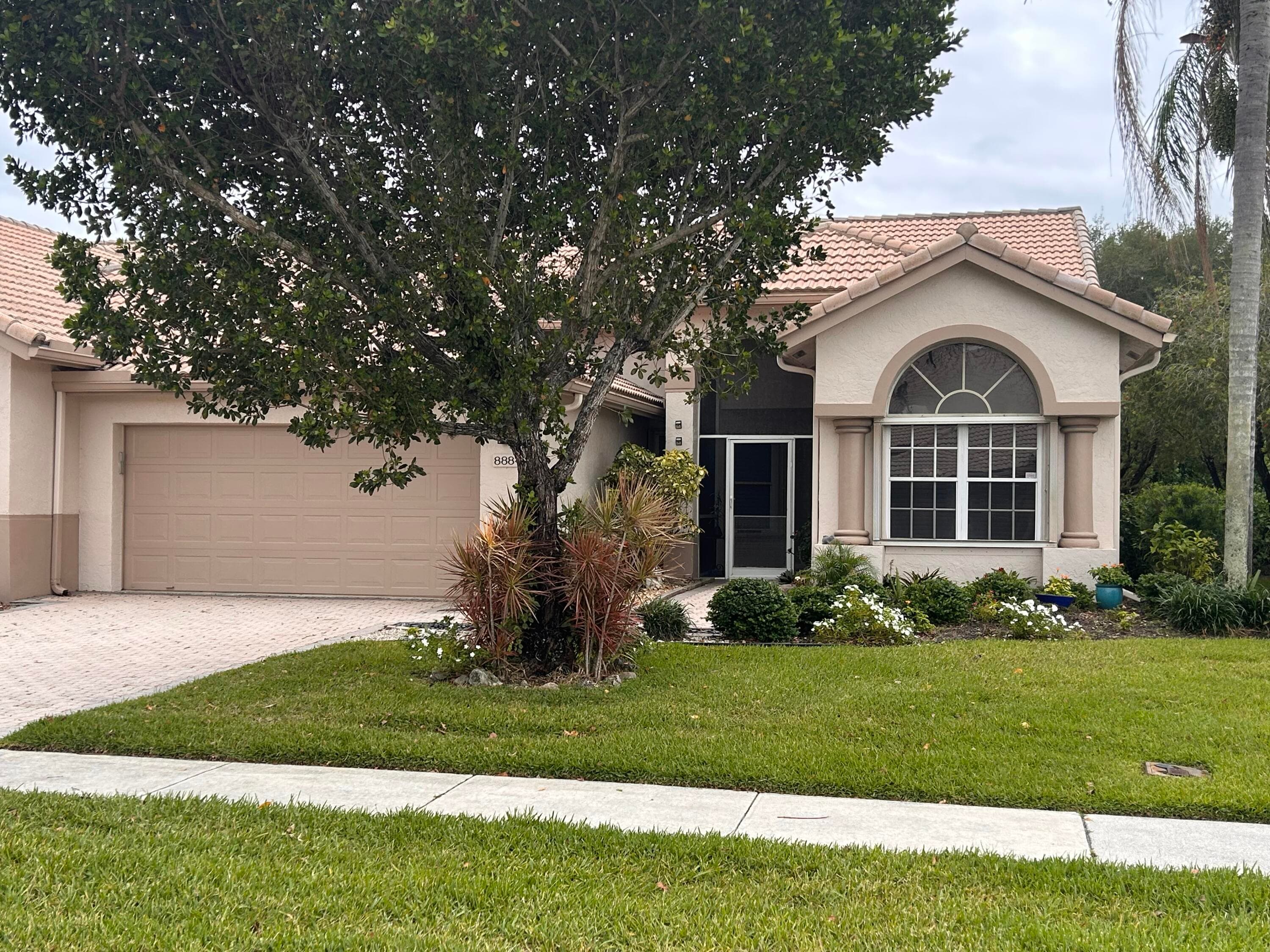 8884 Shoal Creek Lane, Boynton Beach, FL 33472 2