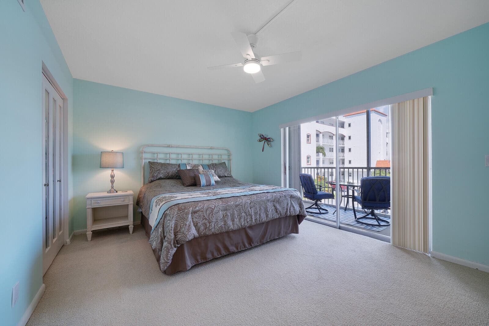 37 Yacht Club Drive Unit 202, North Palm Beach, FL 33408 13