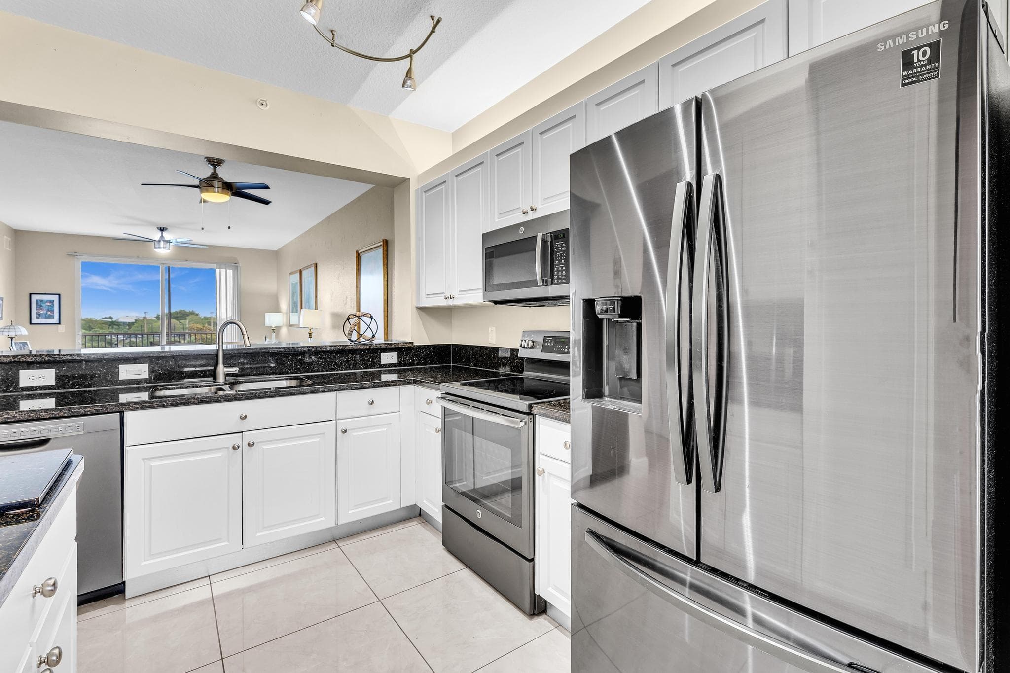 7735 Yardley Drive 406, Tamarac, FL 33321 7