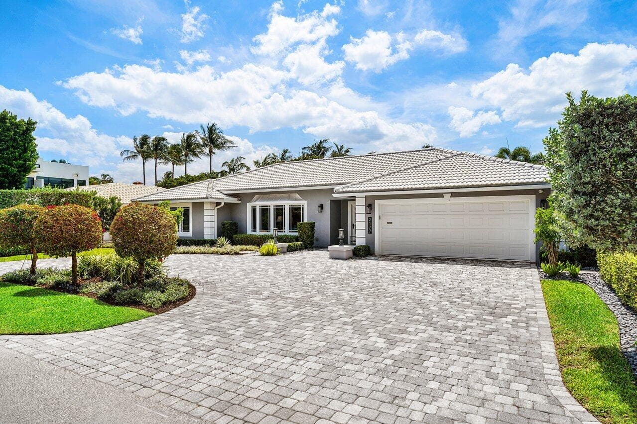 2177 Areca Palm Road, Boca Raton, FL 33432 3