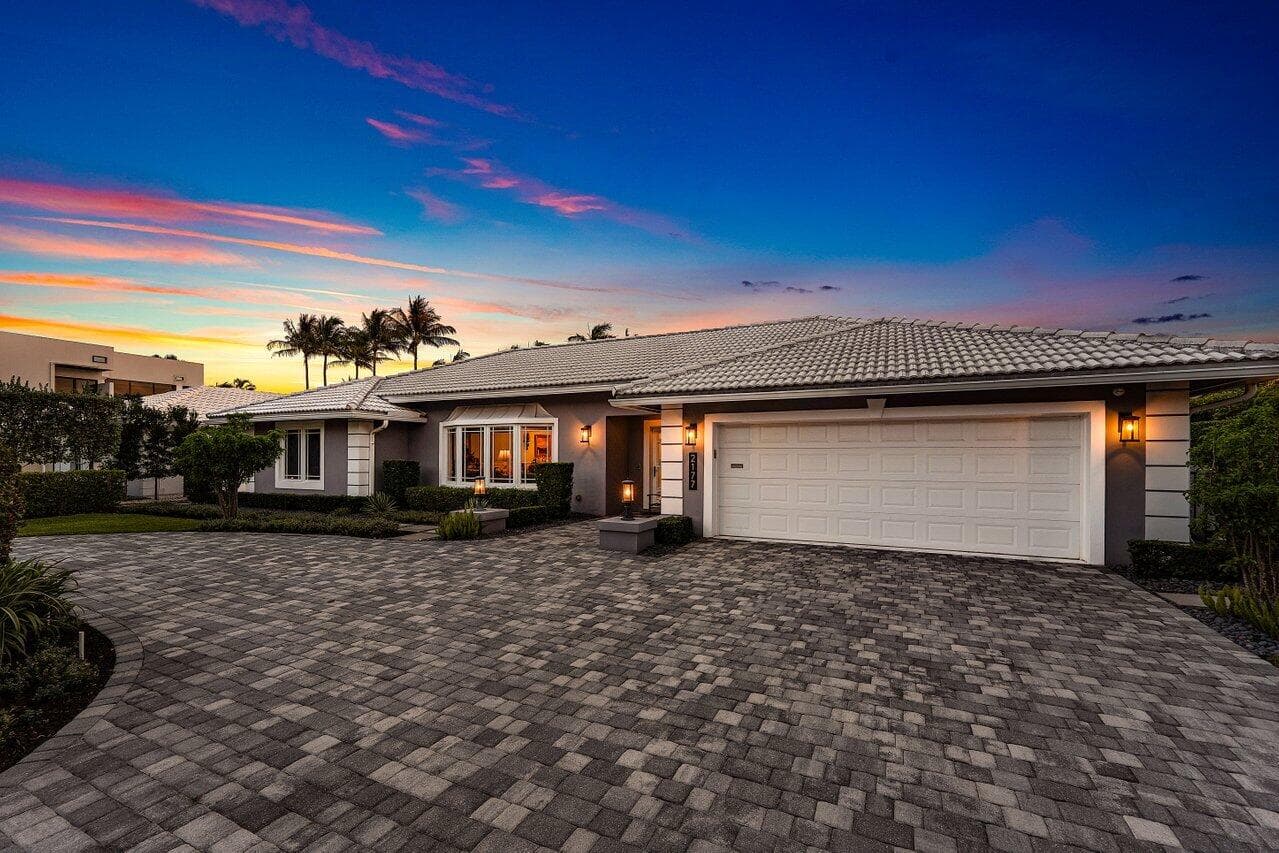 2177 Areca Palm Road, Boca Raton, FL 33432 65
