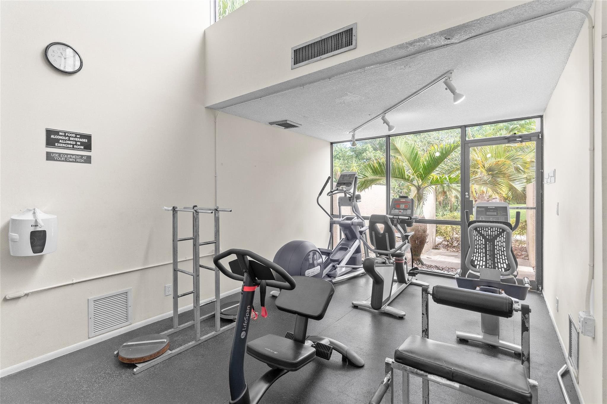 2226 N Cypress Bend Drive 308, Pompano Beach, FL 33069 31