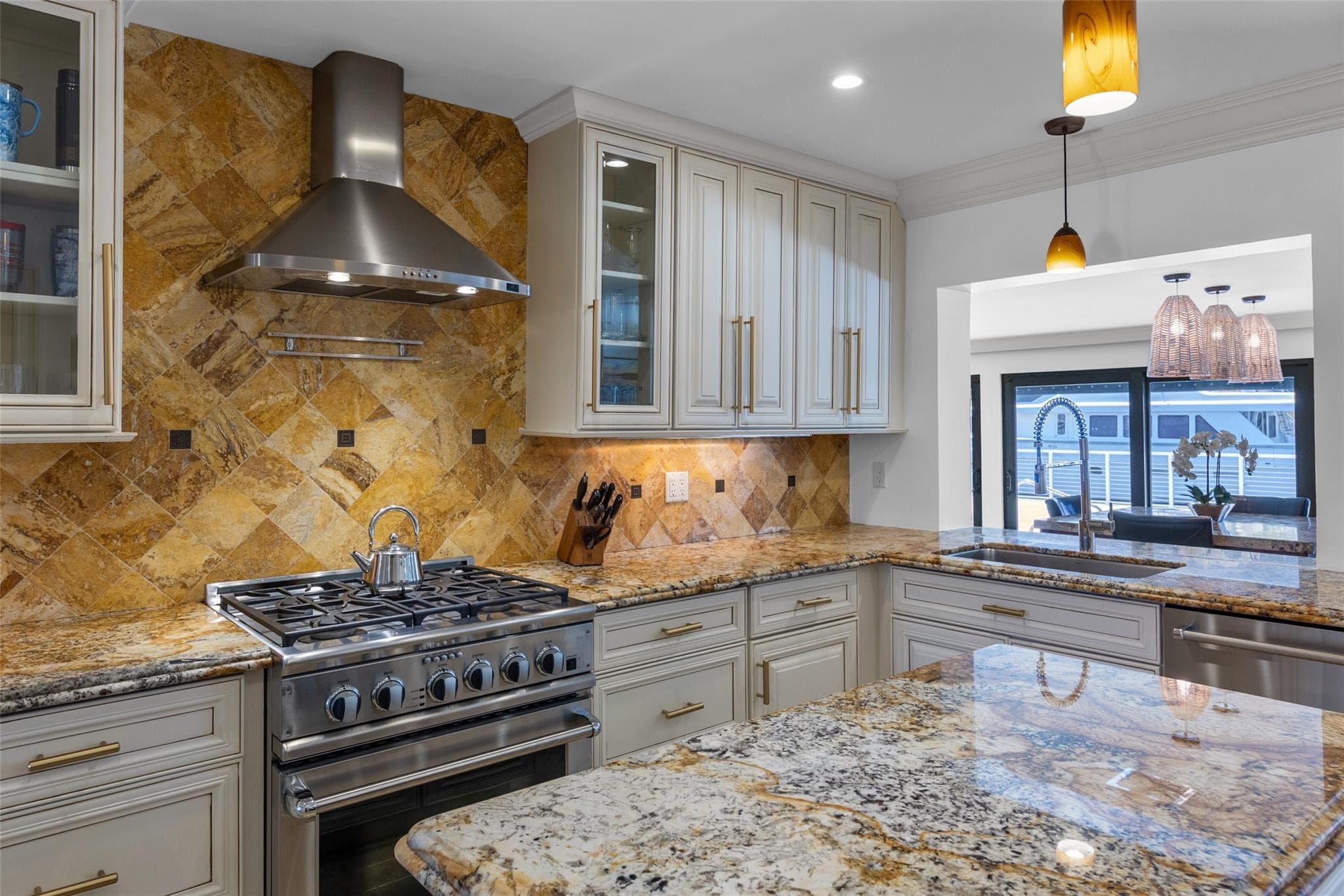 633 4th Key Drive, Fort Lauderdale, FL 33304 35
