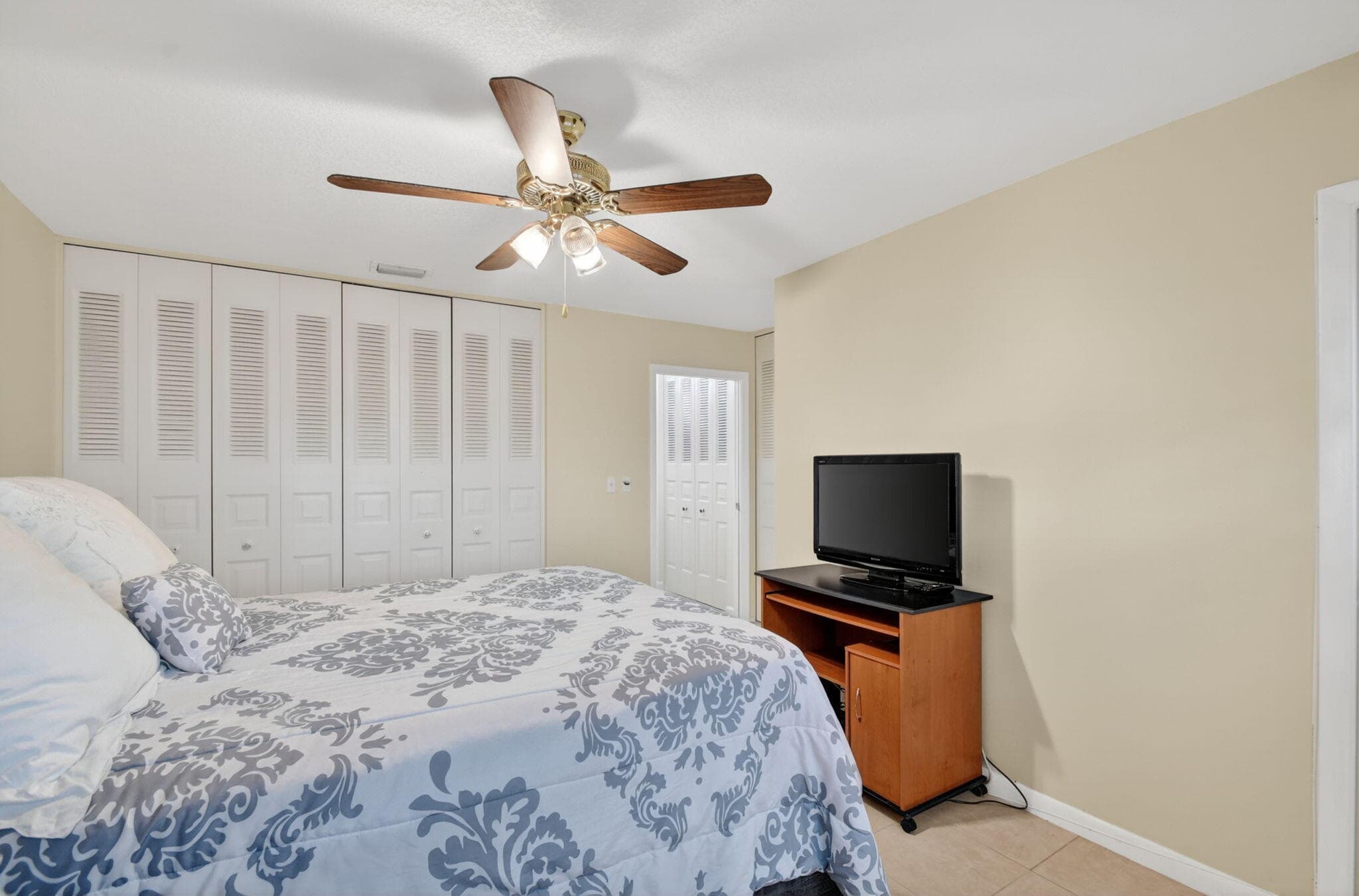 2787 Dudley Dr W Apt D, West Palm Beach, FL 33415 17