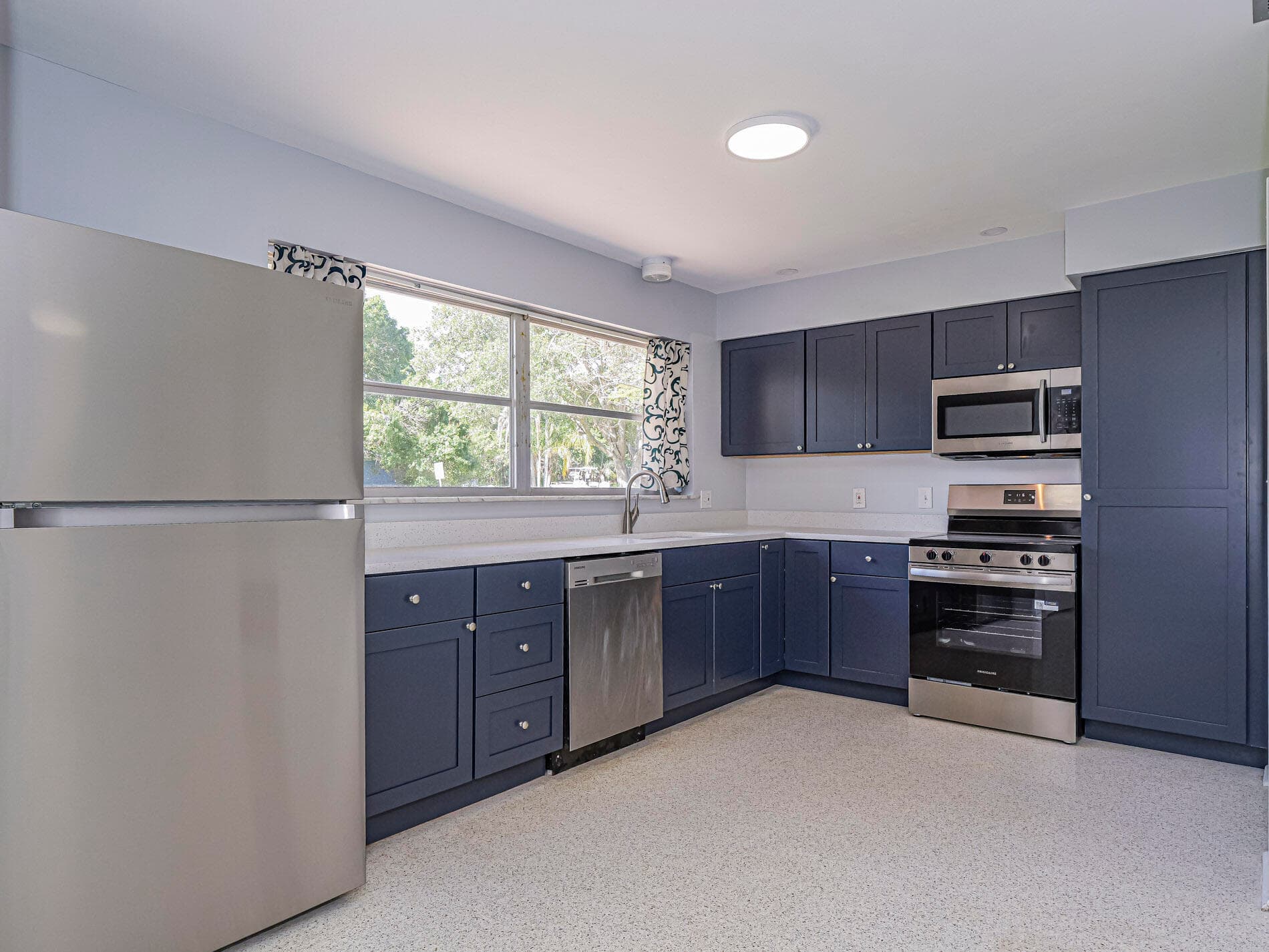 2616 15th Street, Vero Beach, FL 32960 10