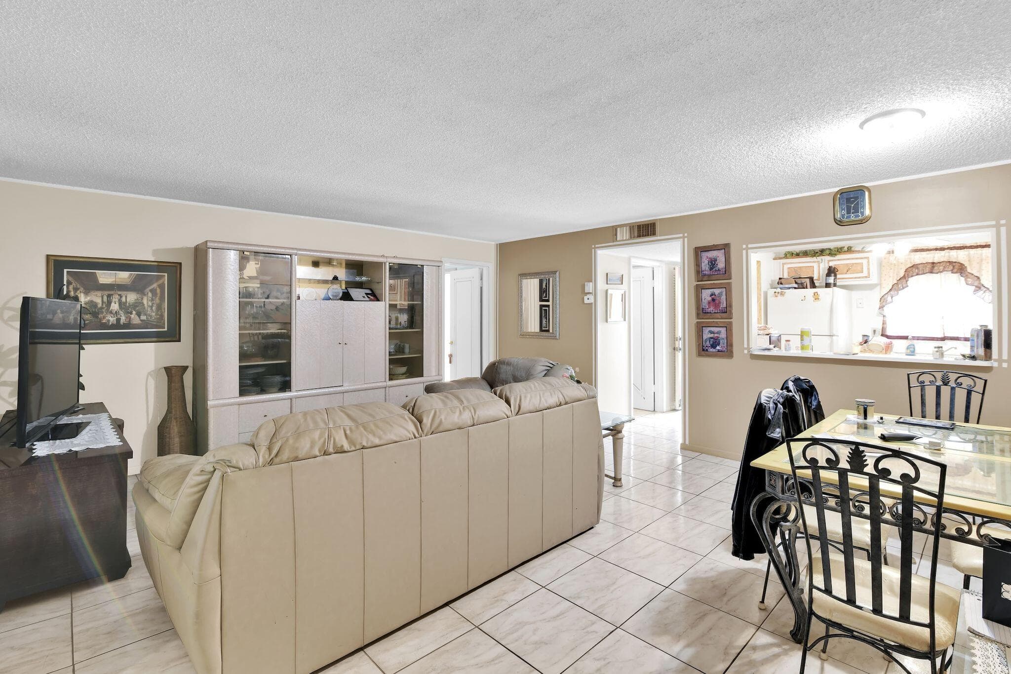 711 Lori Drive 204, Palm Springs, FL 33461 6