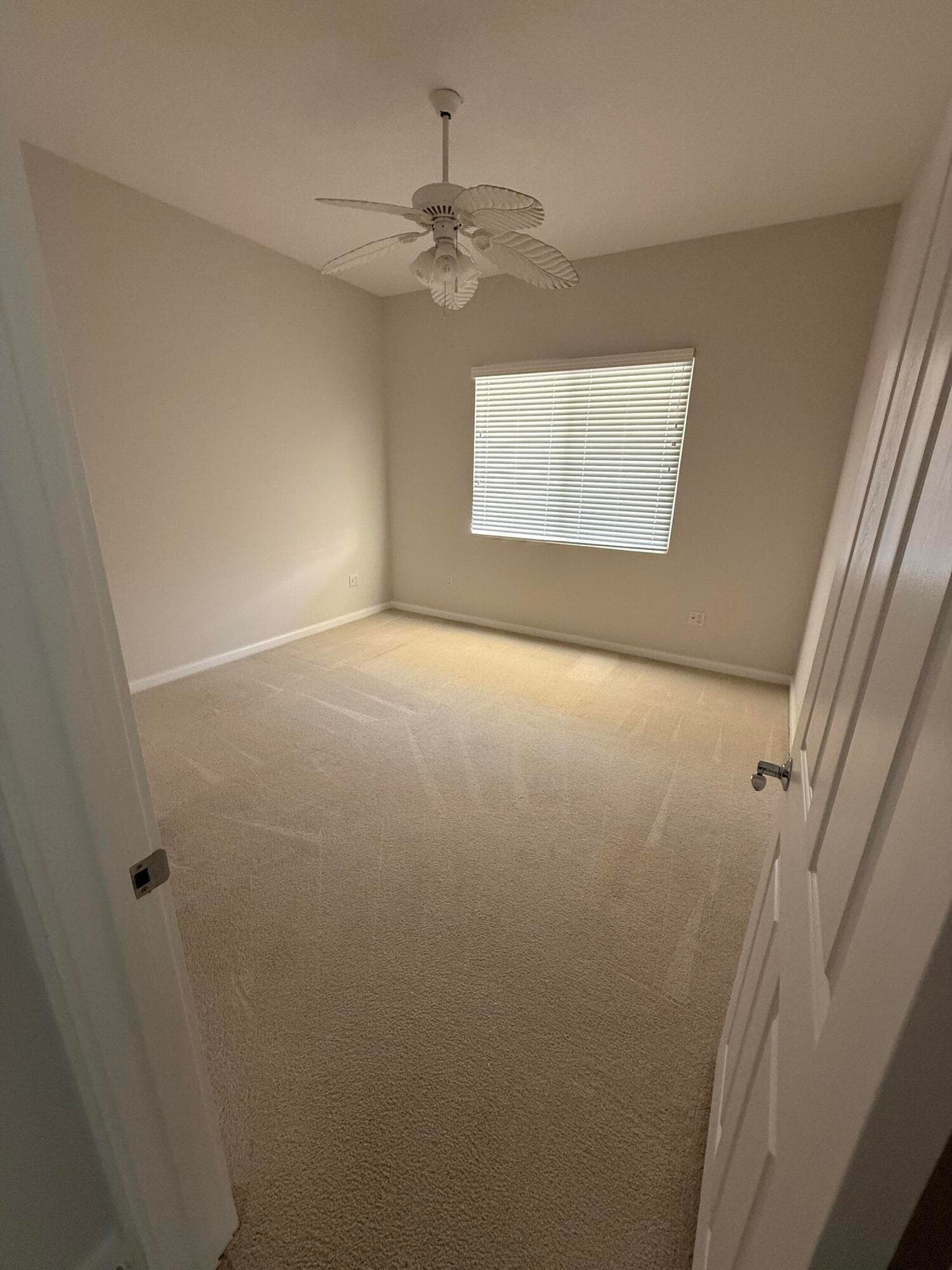 4 Harbour Isle Drive E Unit 204, Fort Pierce, FL 34949 4