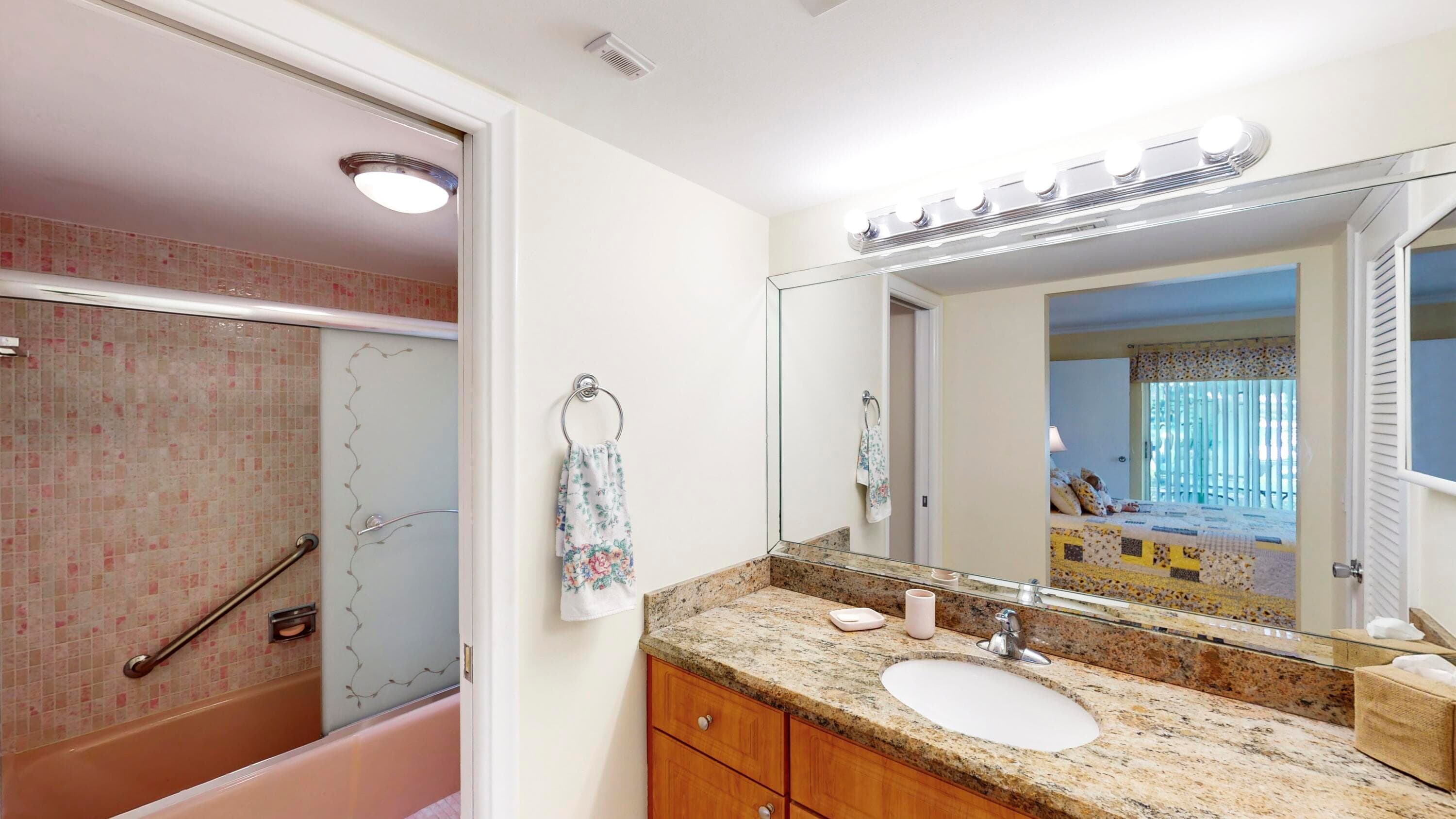 5540 Tamberlane Circle 121, Palm Beach Gardens, FL 33418 8