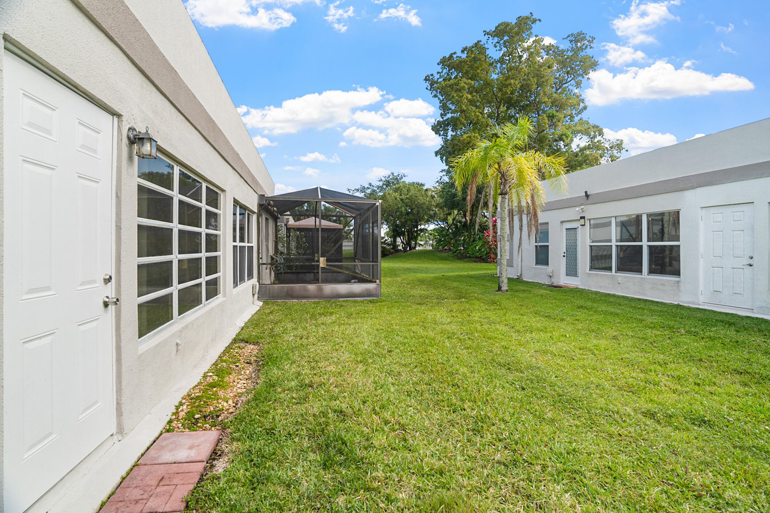 18900 Stewart Circle 7, Boca Raton, FL 33496 24