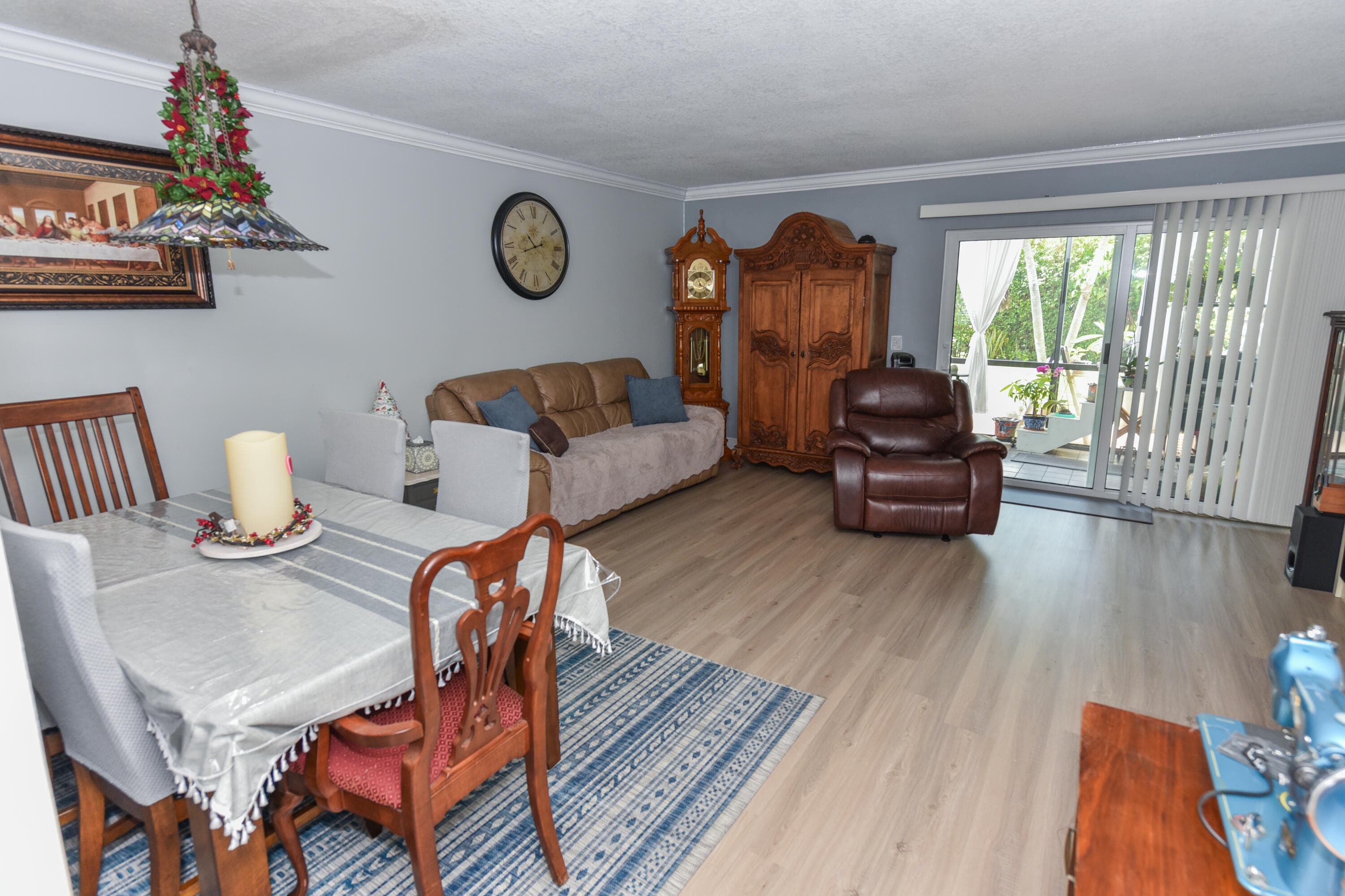 2641 Gately Drive W 1104, West Palm Beach, FL 33415 10