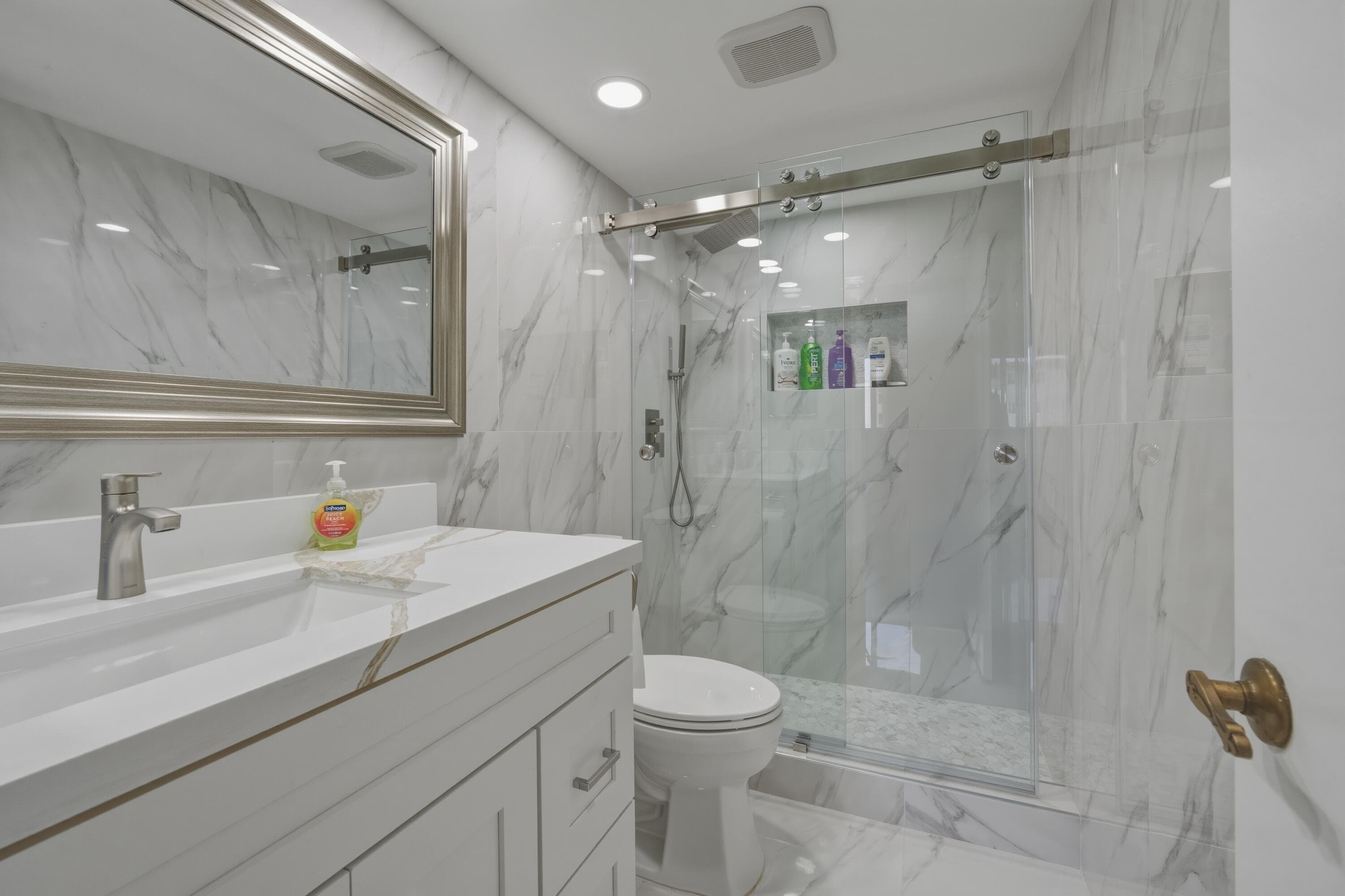 371 S Hollybrook Drive 106, Pembroke Pines, FL 33025 4