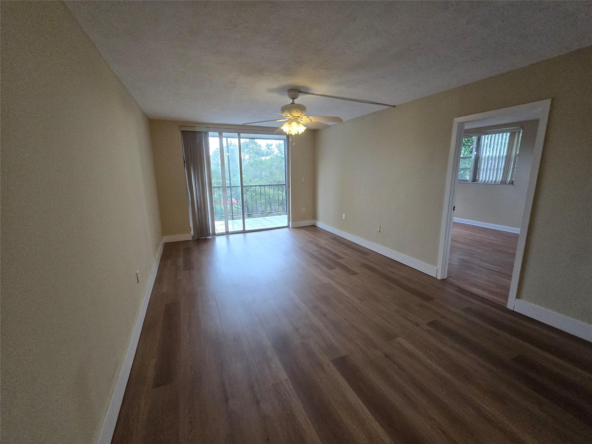 1681 NW 70th Avenue 403, Plantation, FL 33313 29