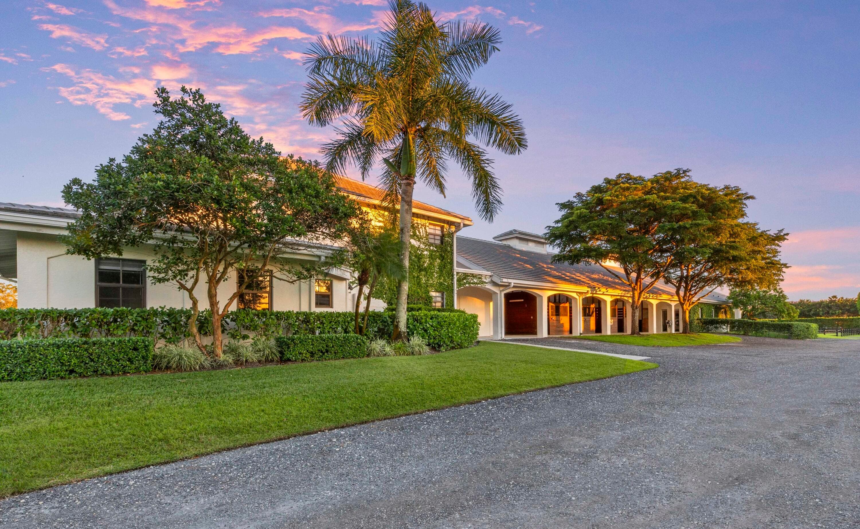 14991 Palm Beach Point Boulevard, Wellington, FL 33414 32