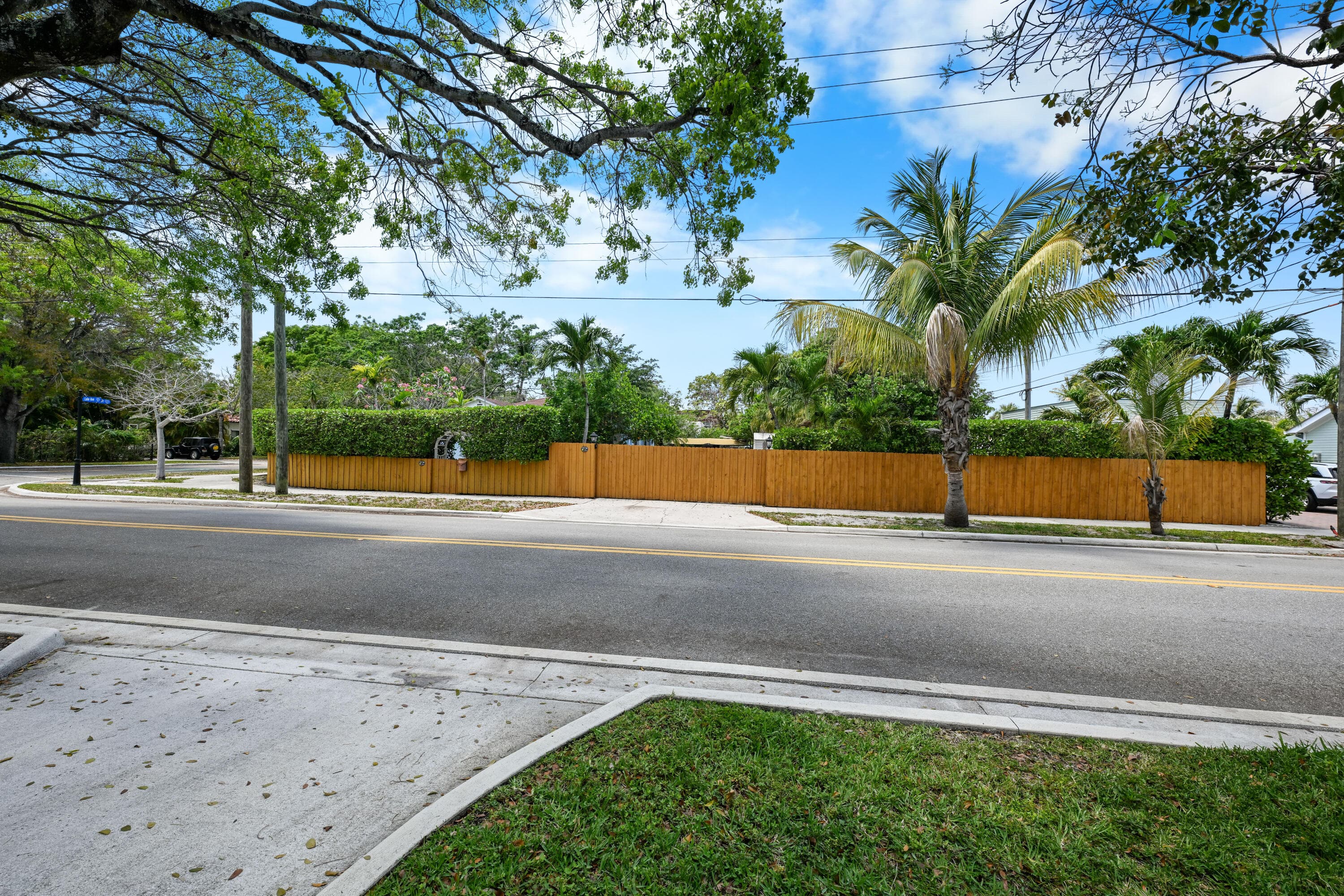 1915 Lake Avenue, West Palm Beach, FL 33401 38