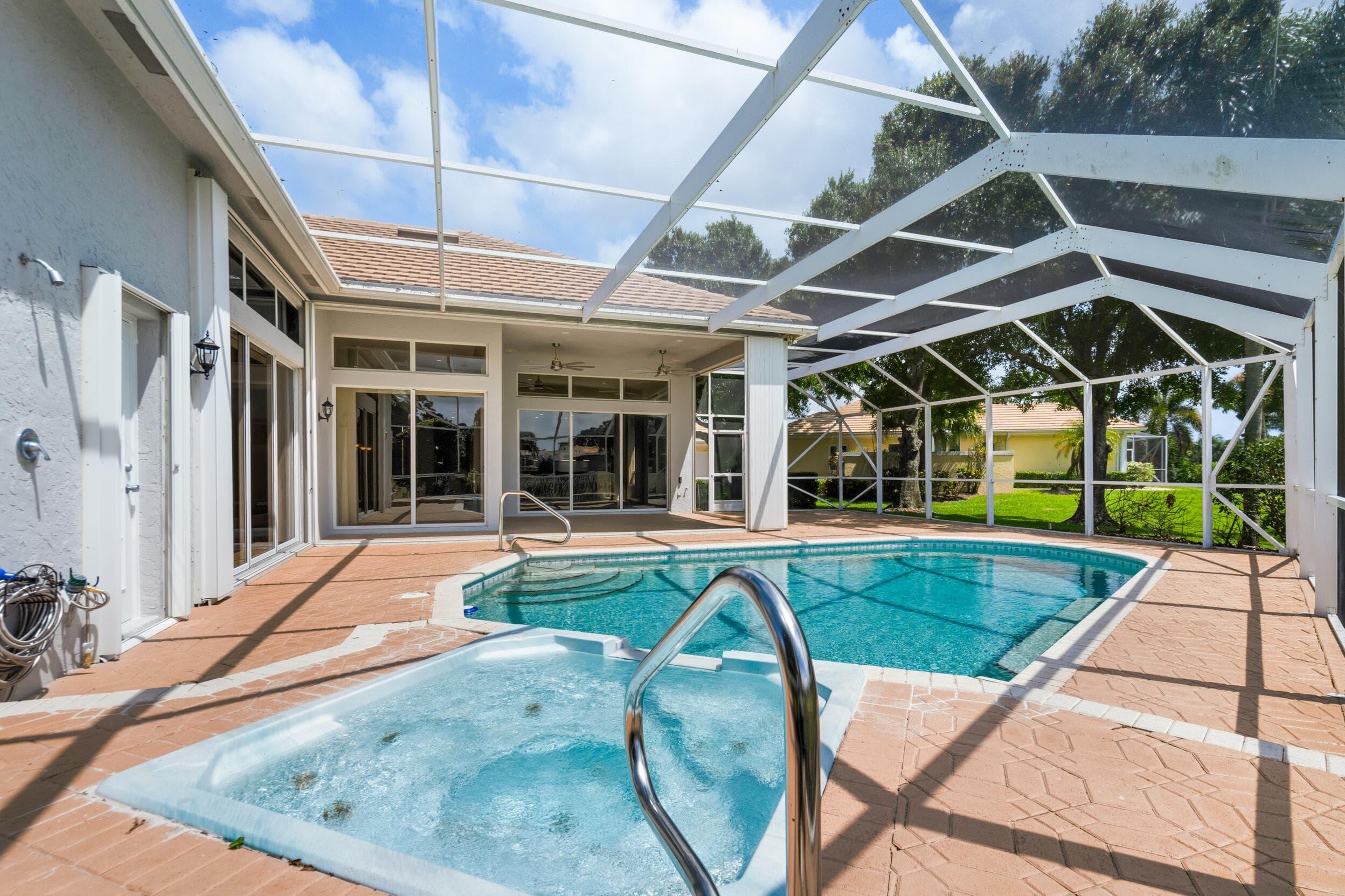 2534 SW Manor Hill Drive, Palm City, FL 34990 32