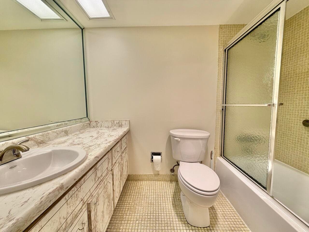 2800 N Palm Aire Drive Unit 404, Pompano Beach, FL 33069 29
