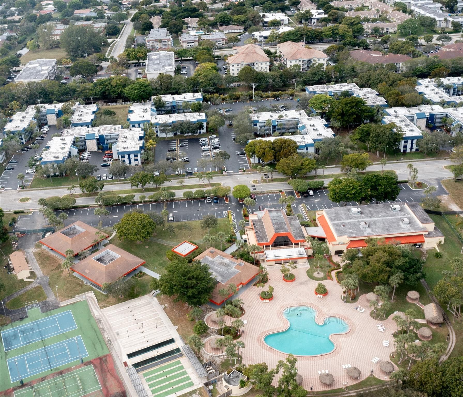 3140 Holiday Springs Boulevard 9-210, Margate, FL 33063 17