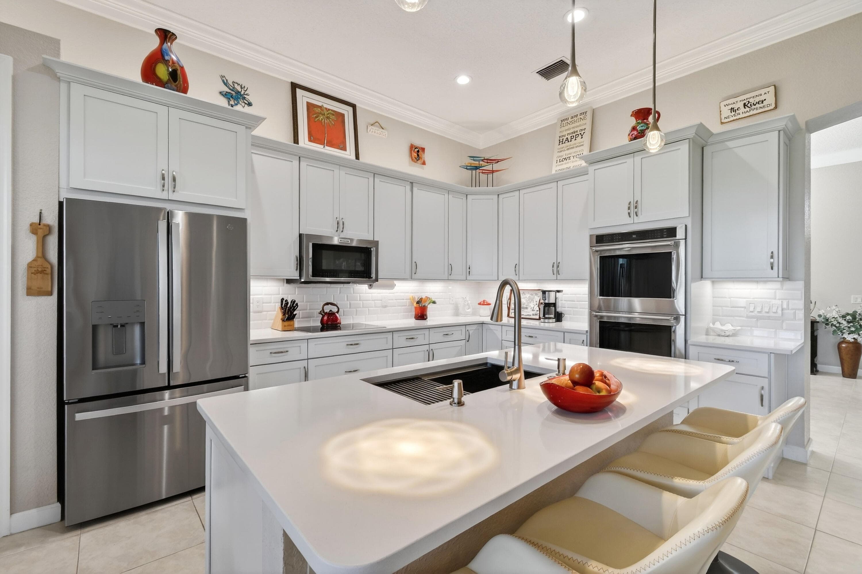 332 NW Stratford Lane, Port St. Lucie, FL 34983 24