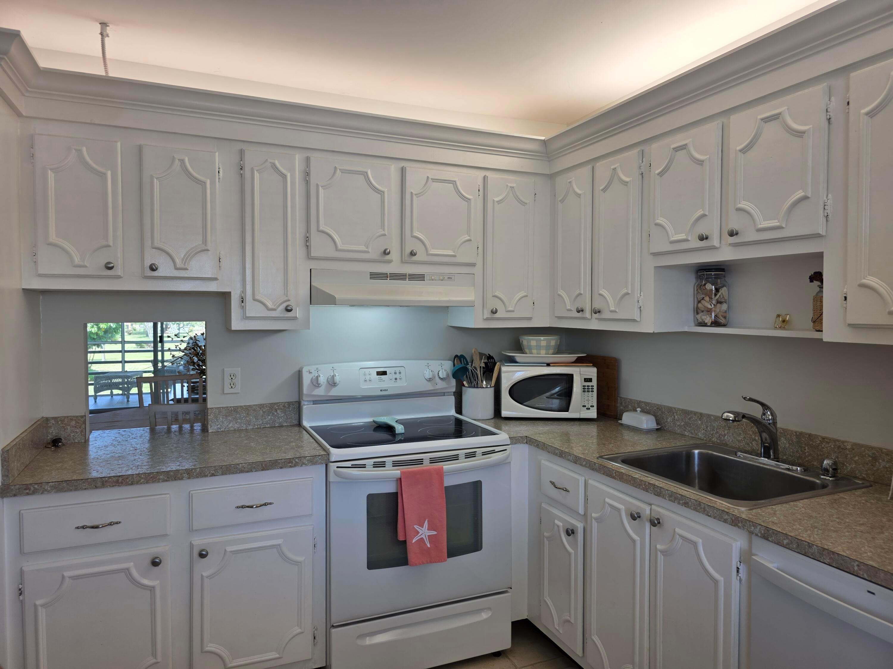 717 S Us Highway 1 211, Jupiter, FL 33477 4
