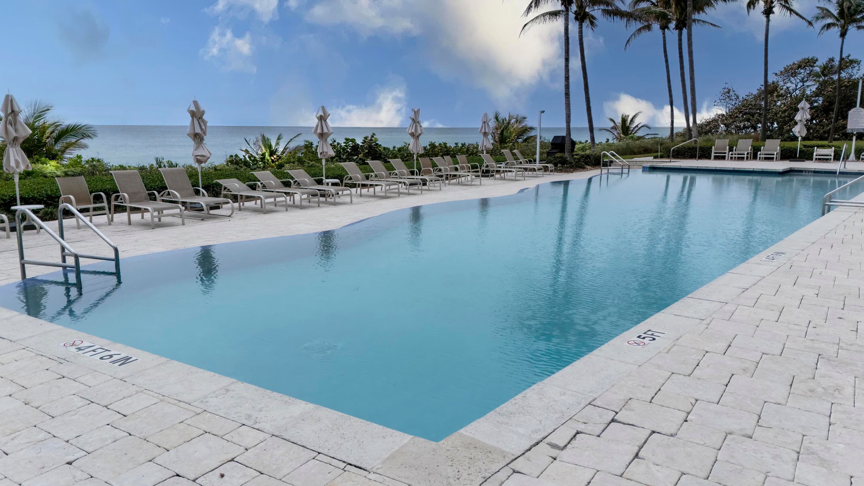 1063 Hillsboro Mile 210, Hillsboro Beach, FL 33062 42