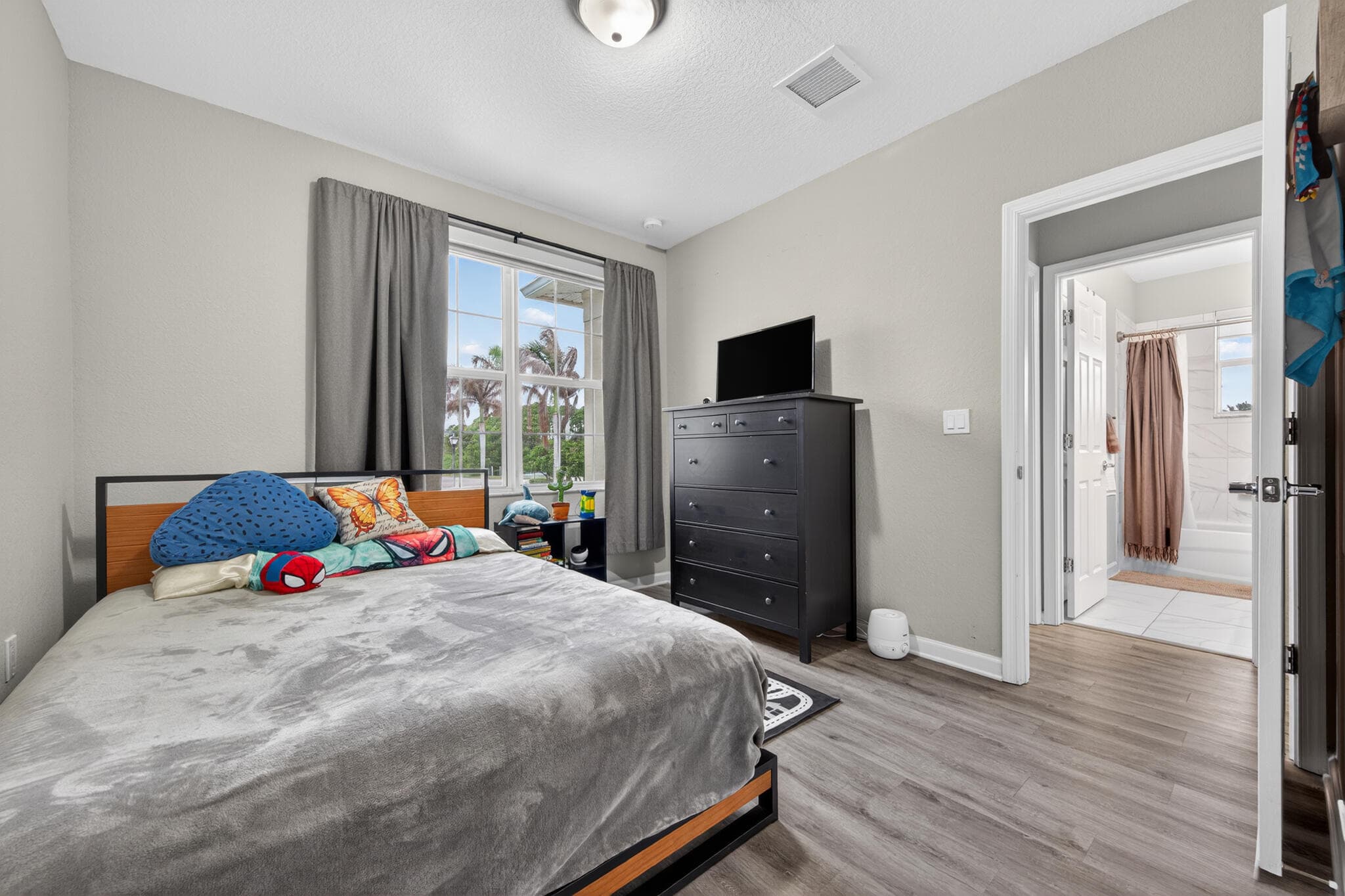2910 NW Treviso Circle, Port St. Lucie, FL 34986 19