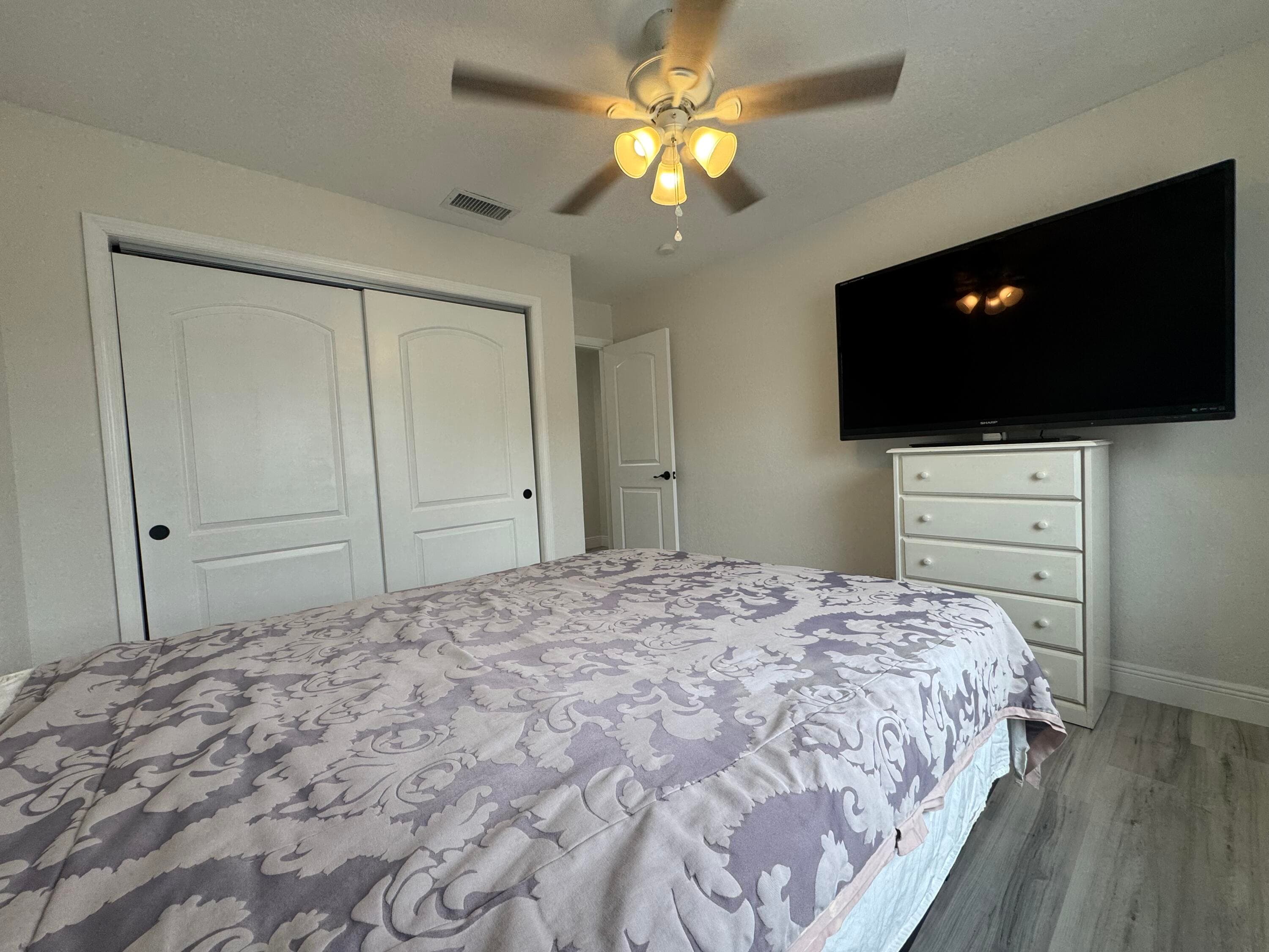 589 Cashiers Drive, West Palm Beach, FL 33413 23